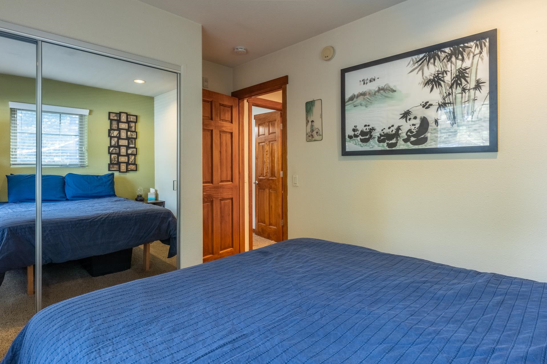 463 Mono Street #1