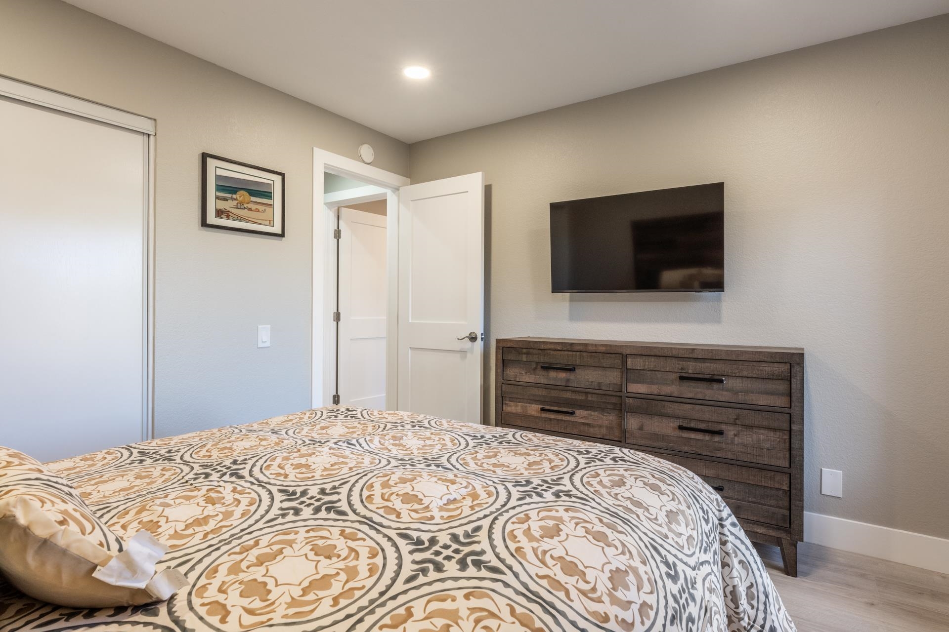 559 Club Drive Unit: 559