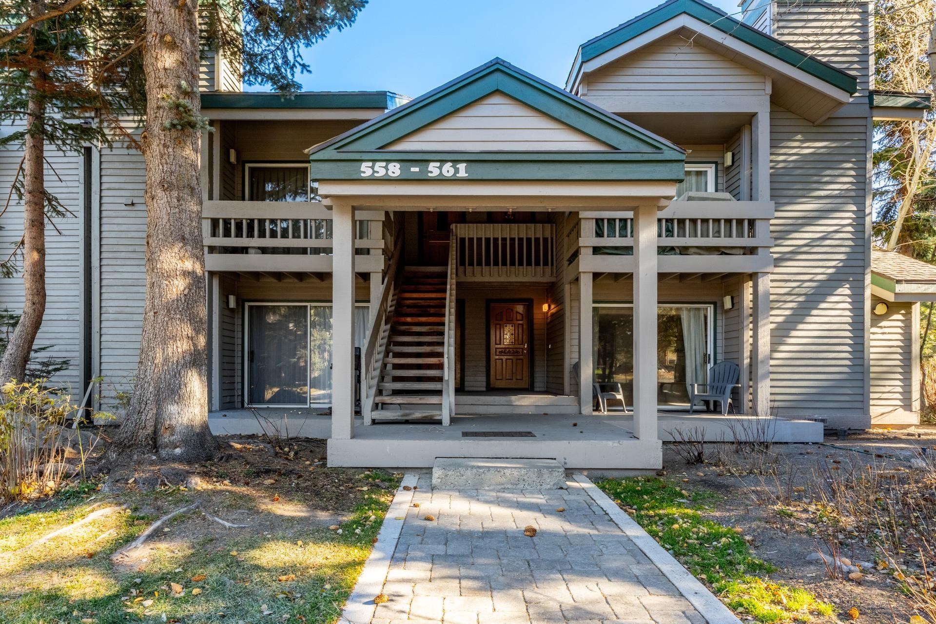 559 Club Drive Unit: 559