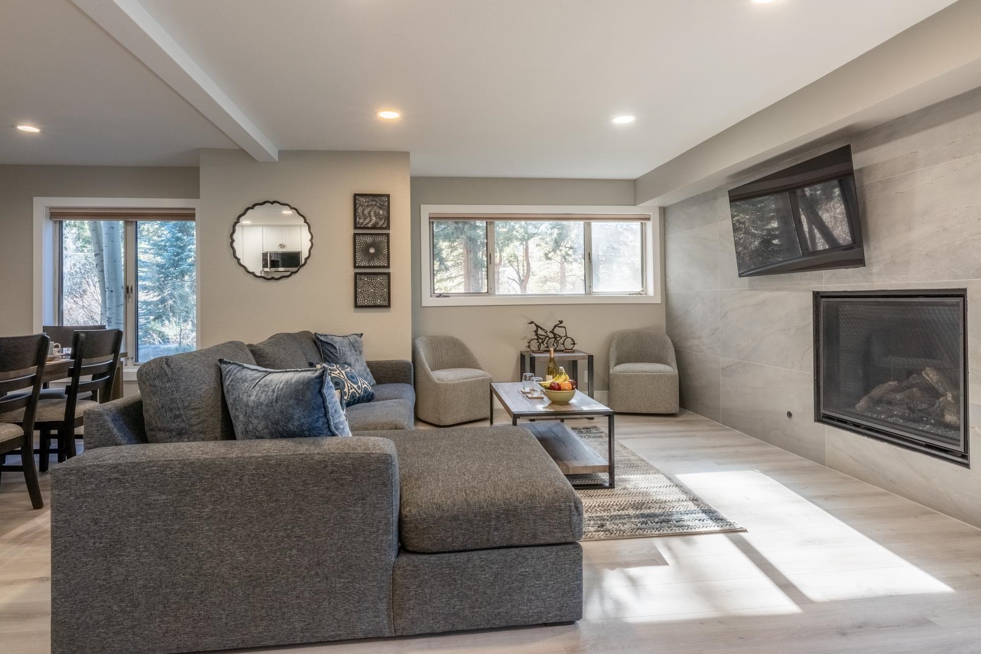 559 Club Drive Unit: 559