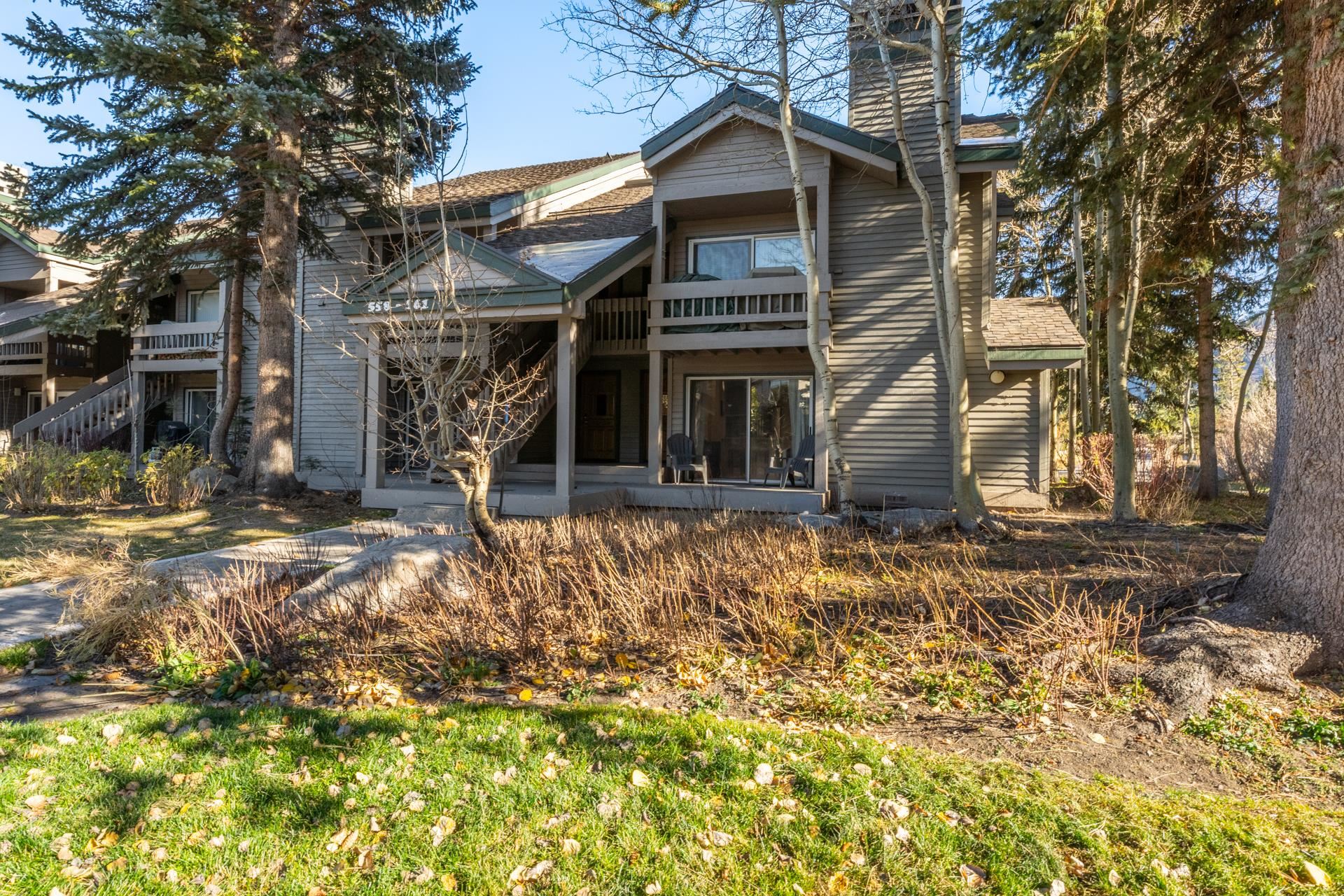 559 Club Drive Unit: 559