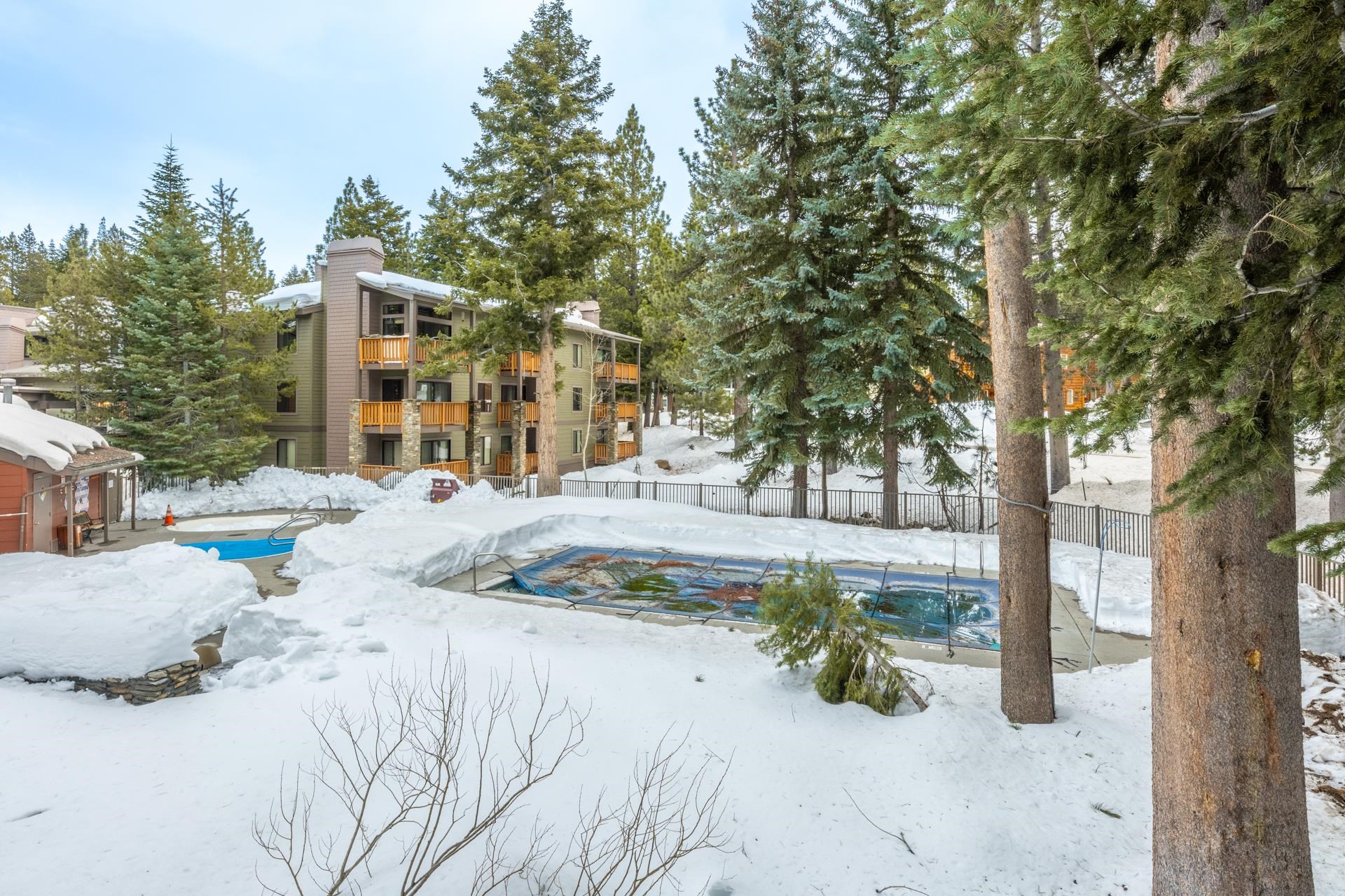 3253 Meridian Blvd #235 Unit: B-235