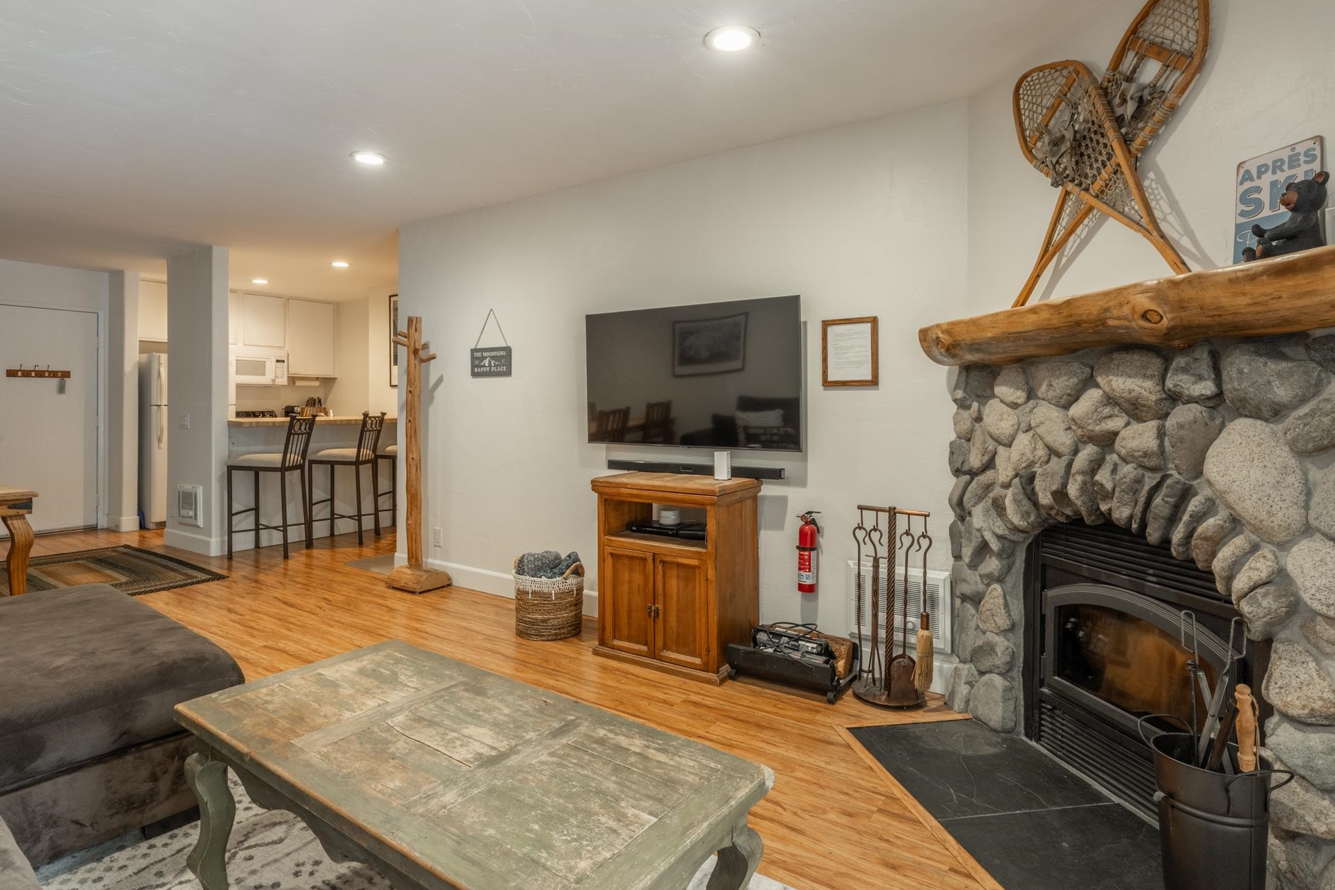 3253 Meridian Blvd #235 Unit: B-235