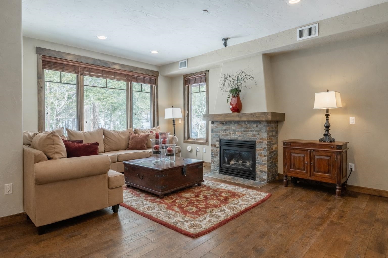 63 Bear Ct. Unit: 14