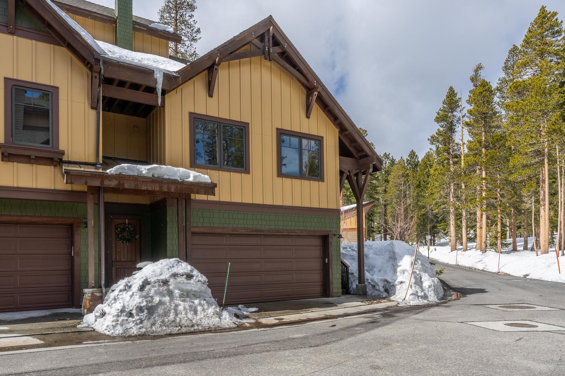 63 Bear Ct. Unit: 14