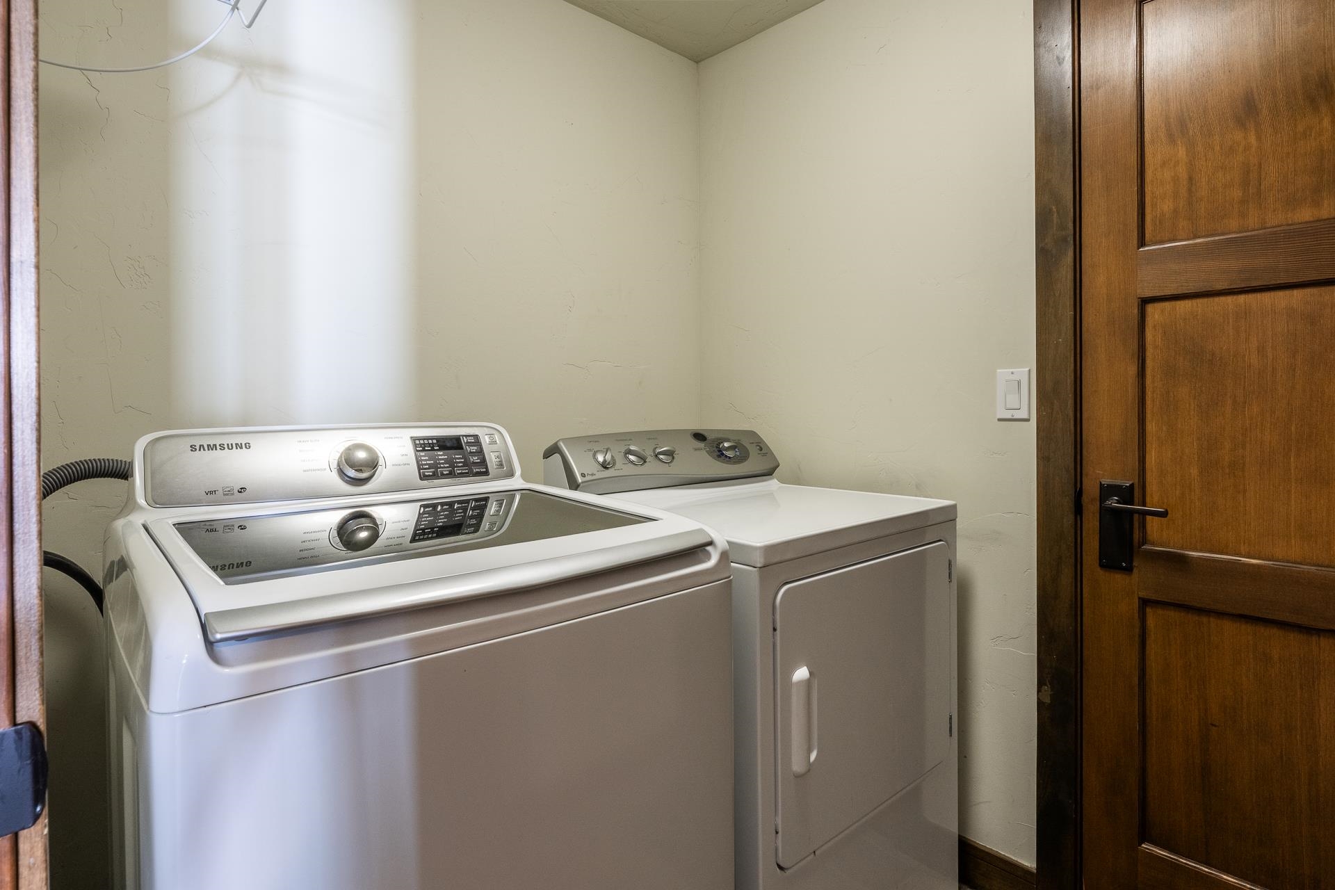 63 Bear Ct. Unit: 14