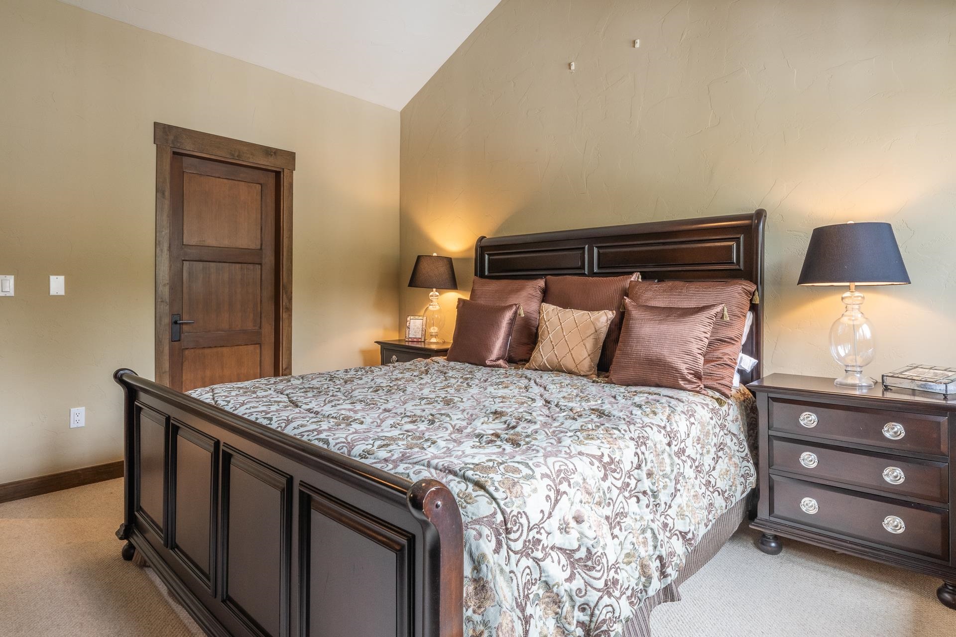 63 Bear Ct. Unit: 14