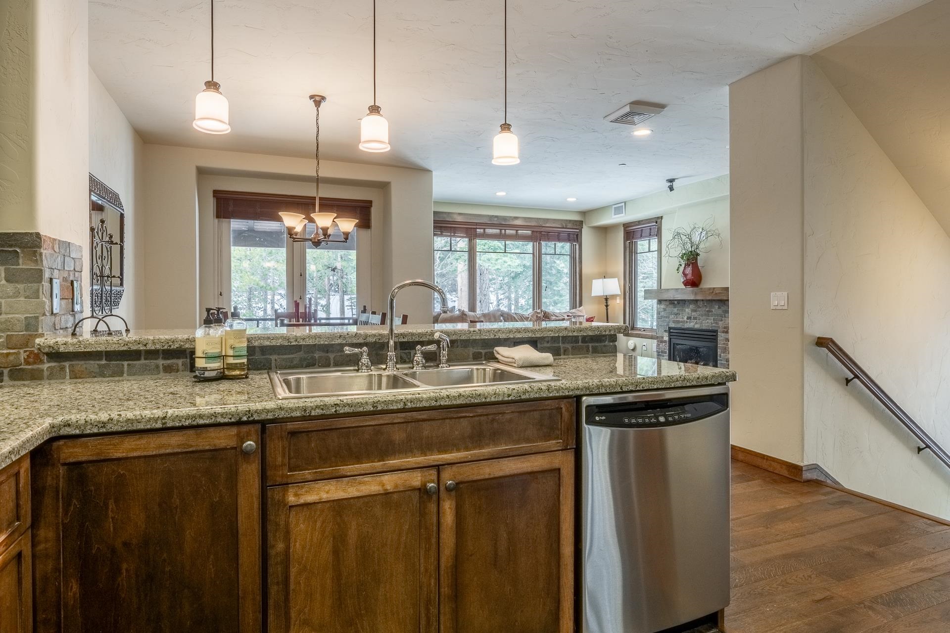 63 Bear Ct. Unit: 14