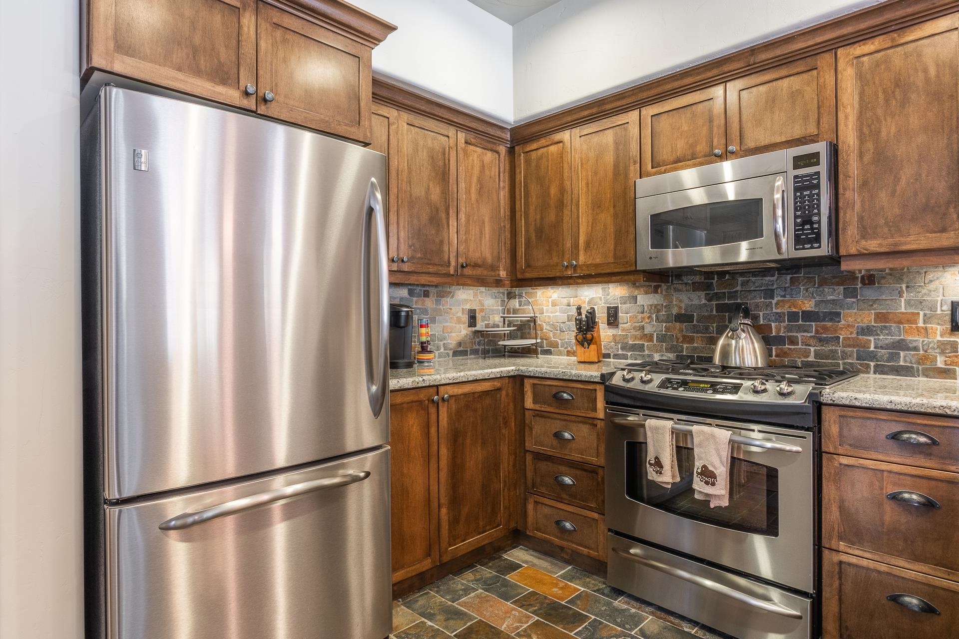 63 Bear Ct. Unit: 14