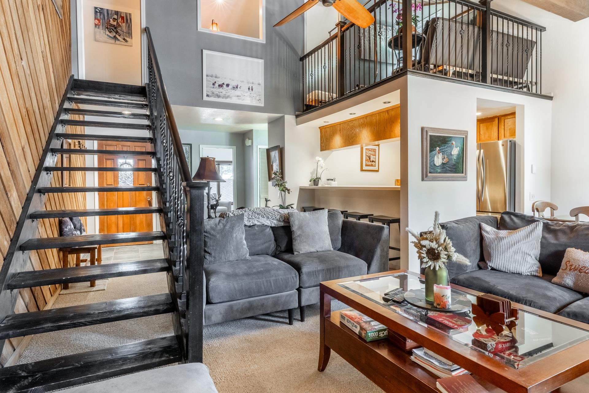 28 Sunshine Unit: 28