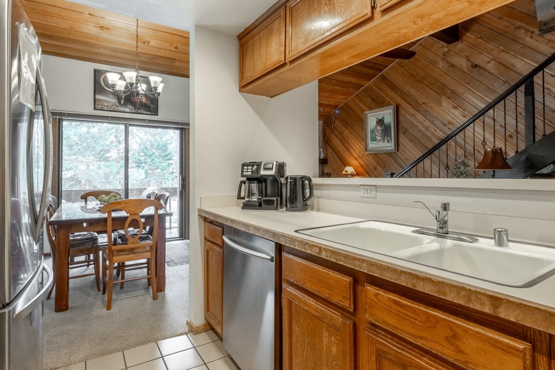 28 Sunshine Unit: 28