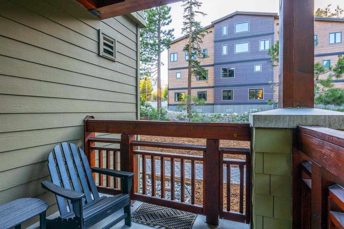 100 Canyon Blvd #3128