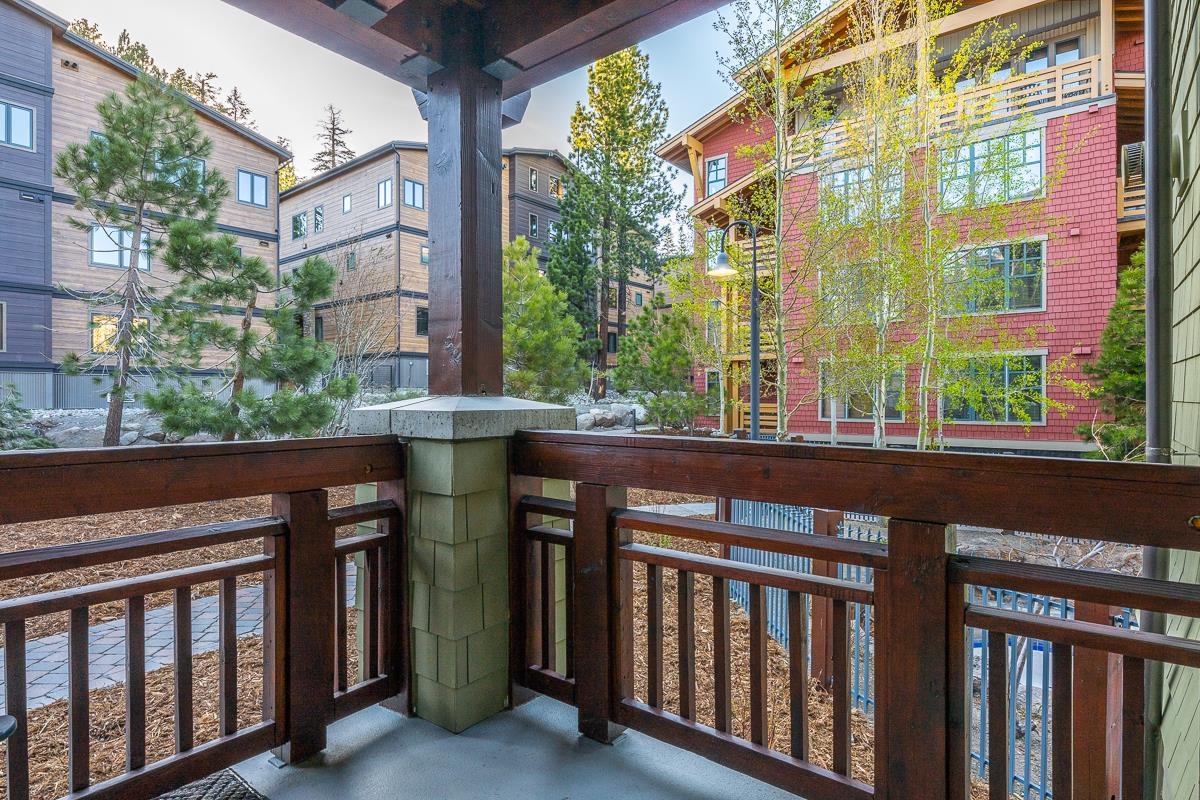 100 Canyon Blvd #3128