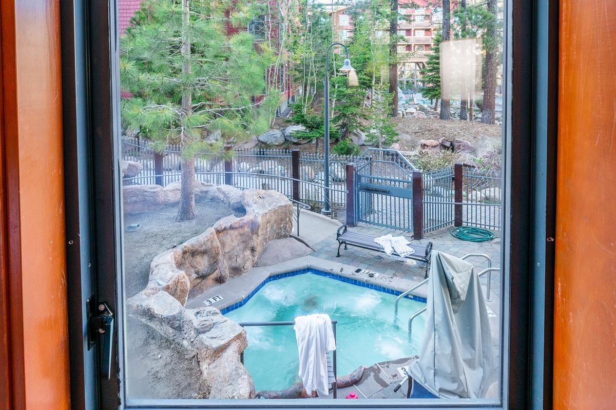 100 Canyon Blvd #3128