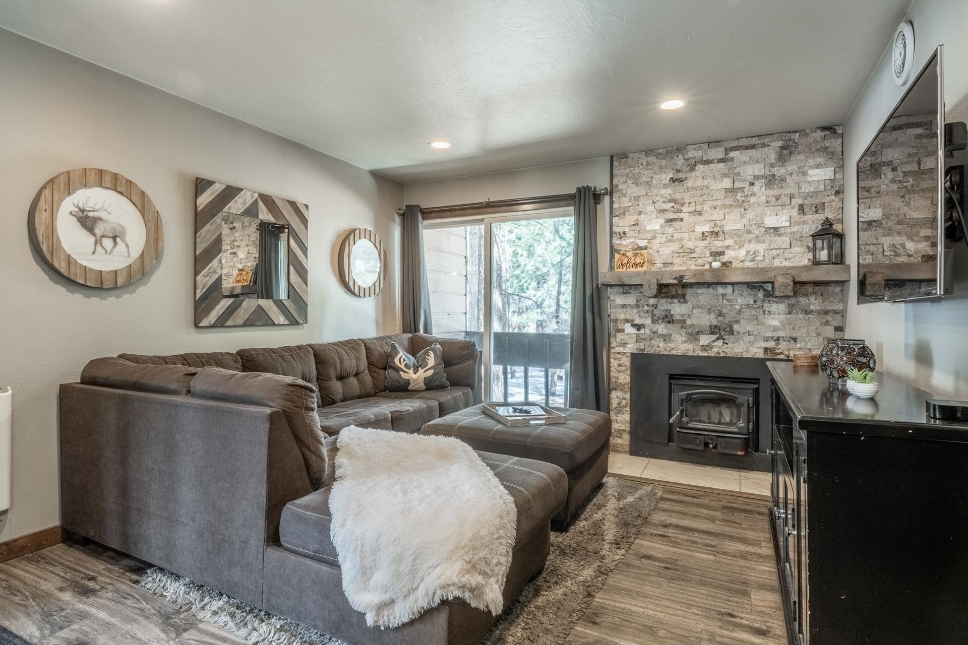 2499 Sierra Nevada S-1 Road Unit: S-1