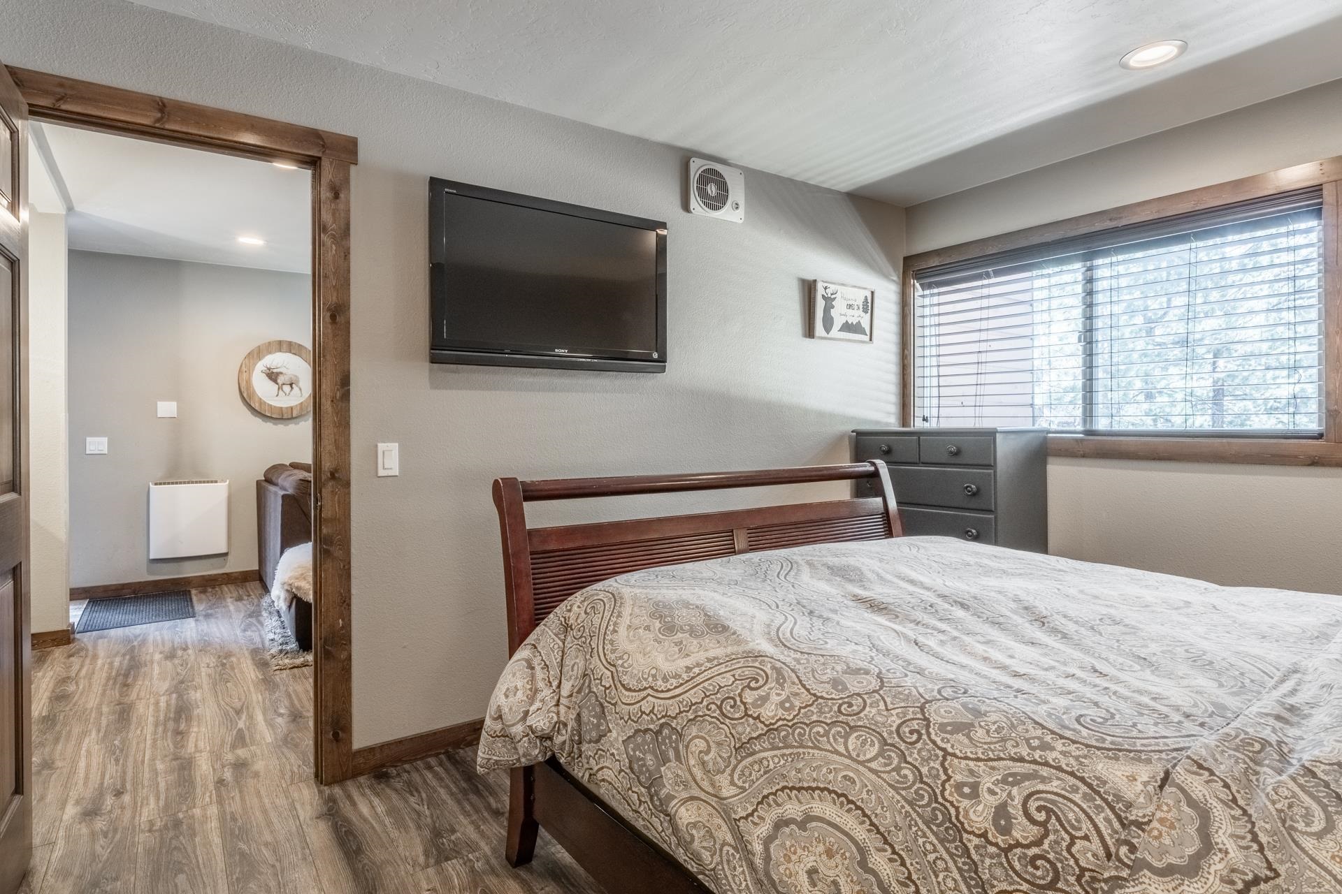 2499 Sierra Nevada S-1 Road Unit: S-1