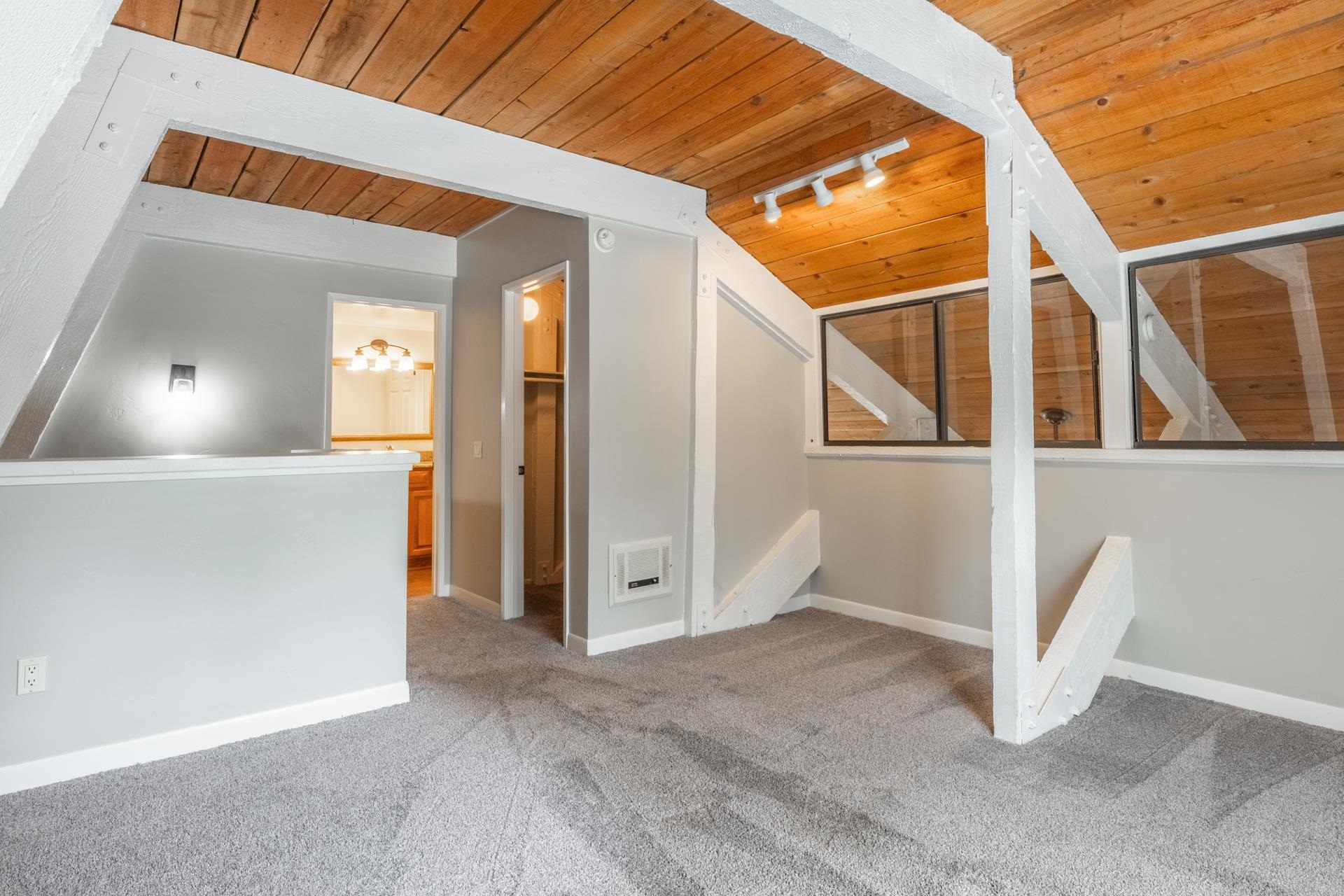 1629 Majestic Pines #89