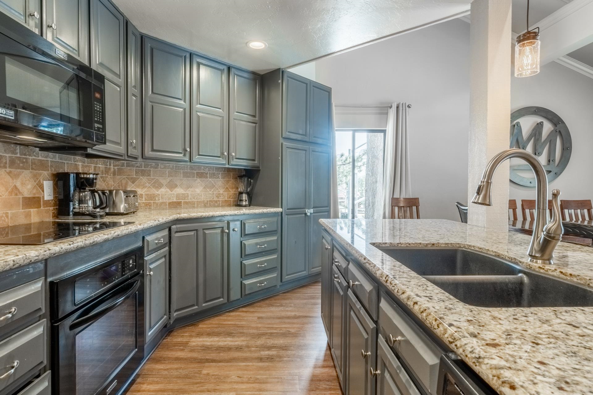 362 Old Mammoth Rd. #4