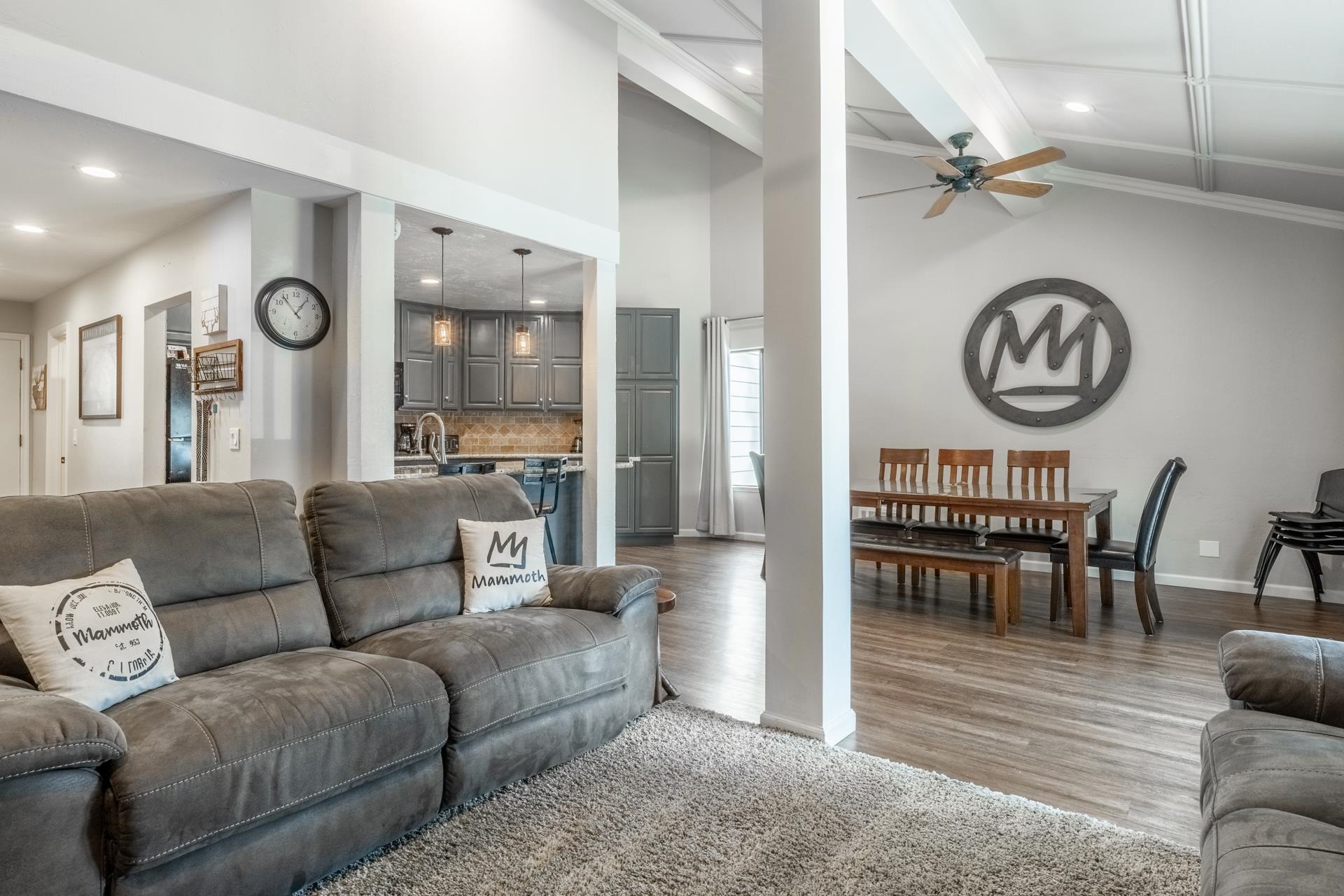 362 Old Mammoth Rd. #4