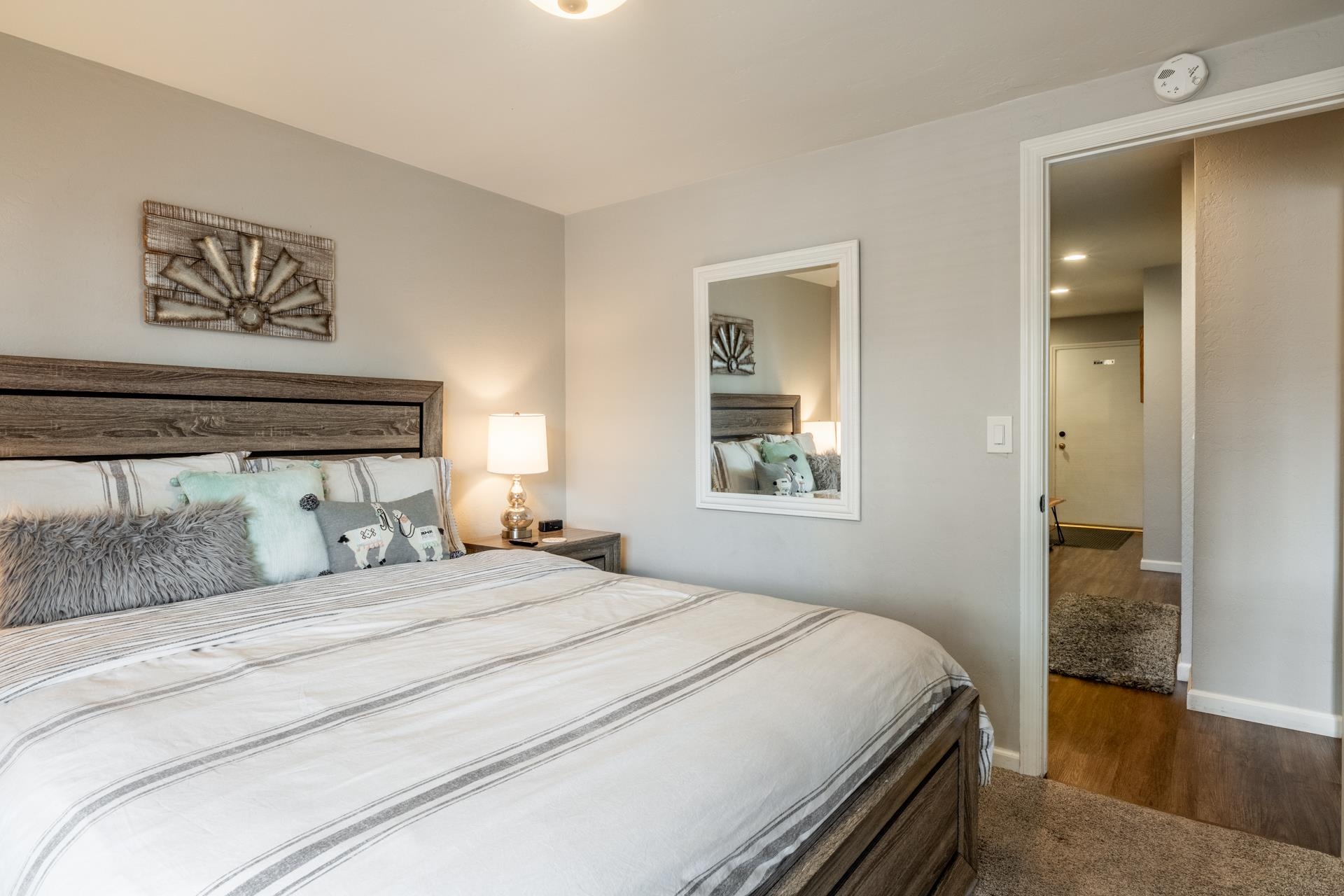 362 Old Mammoth Rd. #4