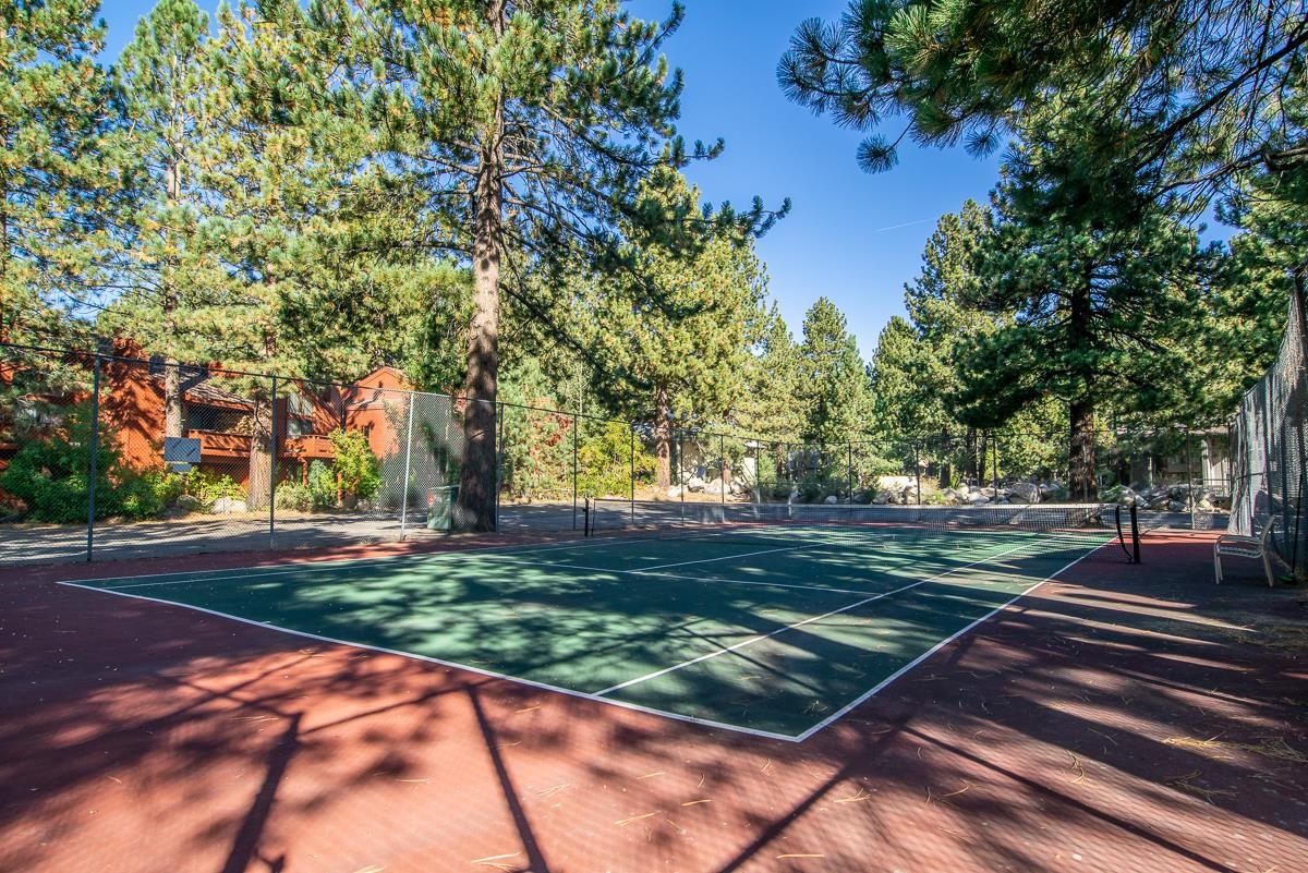 362 Old Mammoth Rd. #4