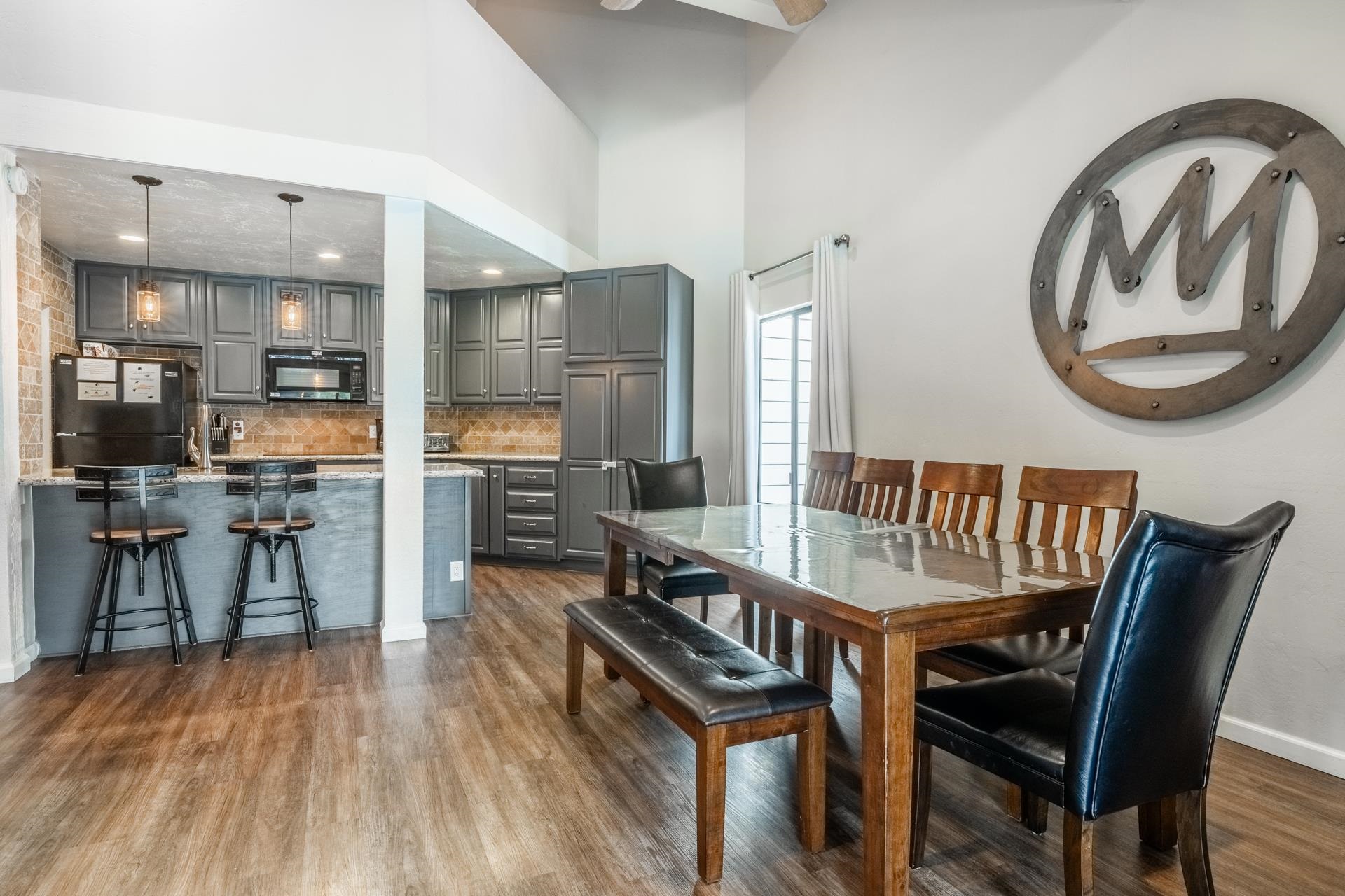 362 Old Mammoth Rd. #4