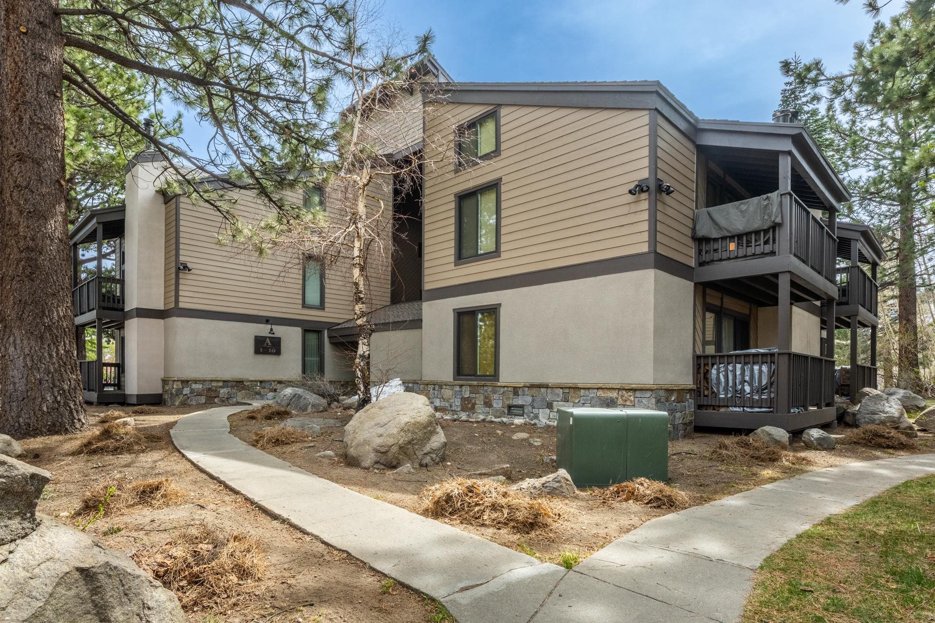 362 Old Mammoth Rd. #4