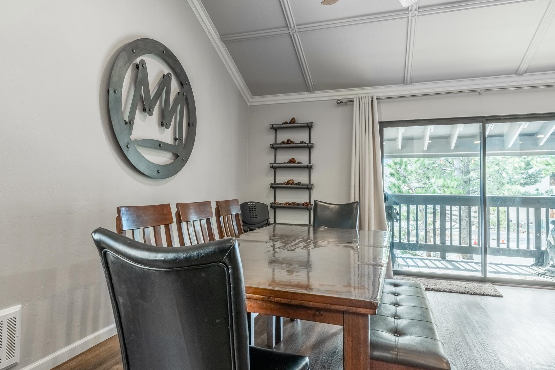 362 Old Mammoth Rd. #4