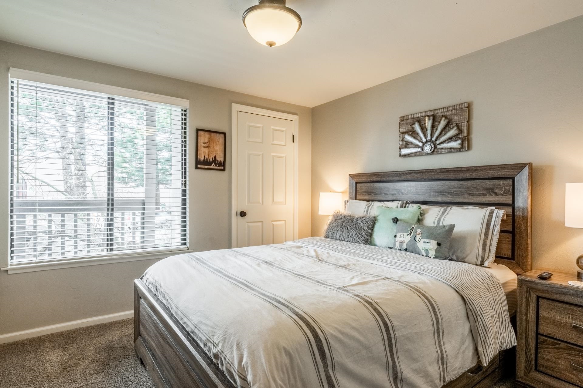 362 Old Mammoth Rd. #4