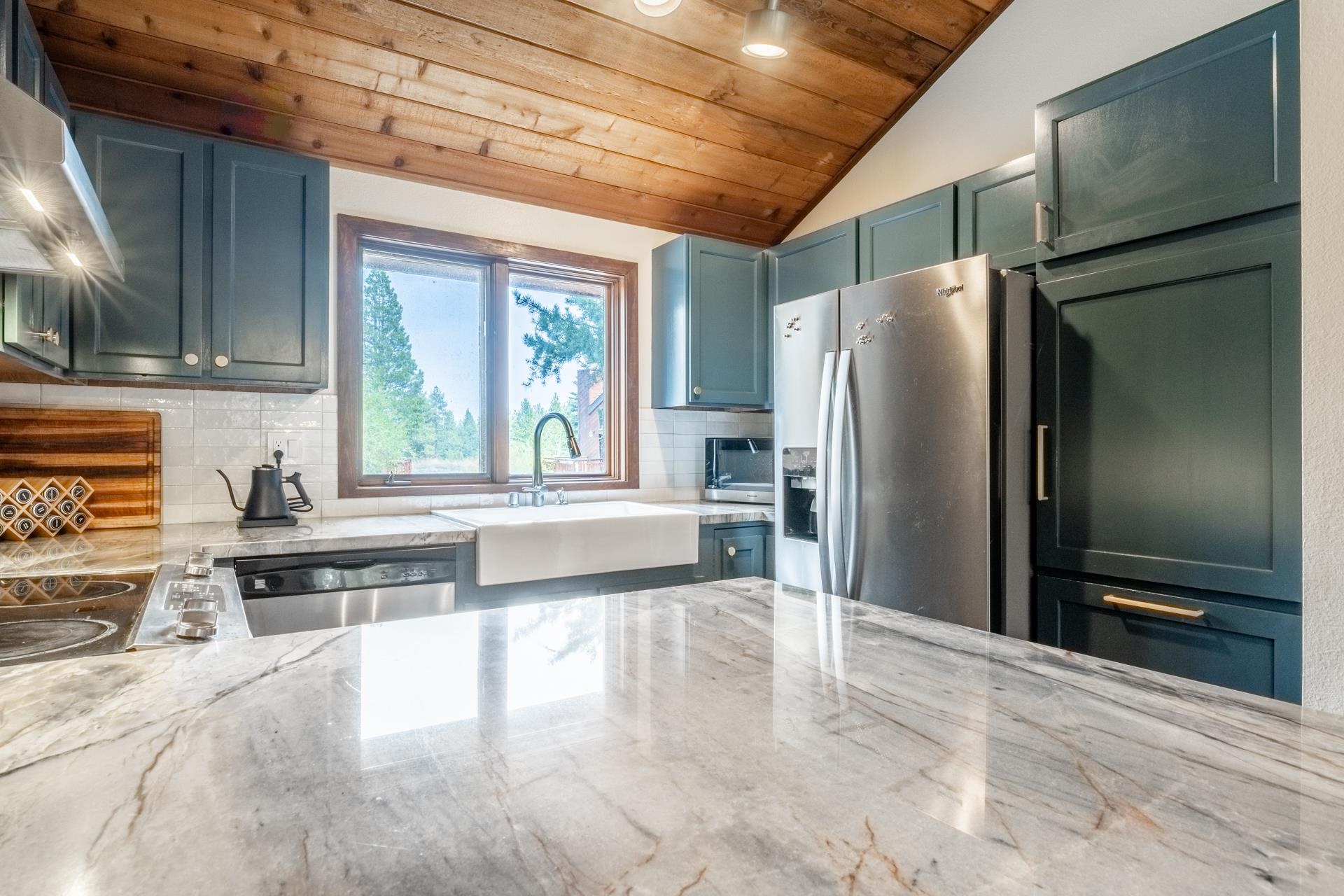 3005 Meridian Blvd #8