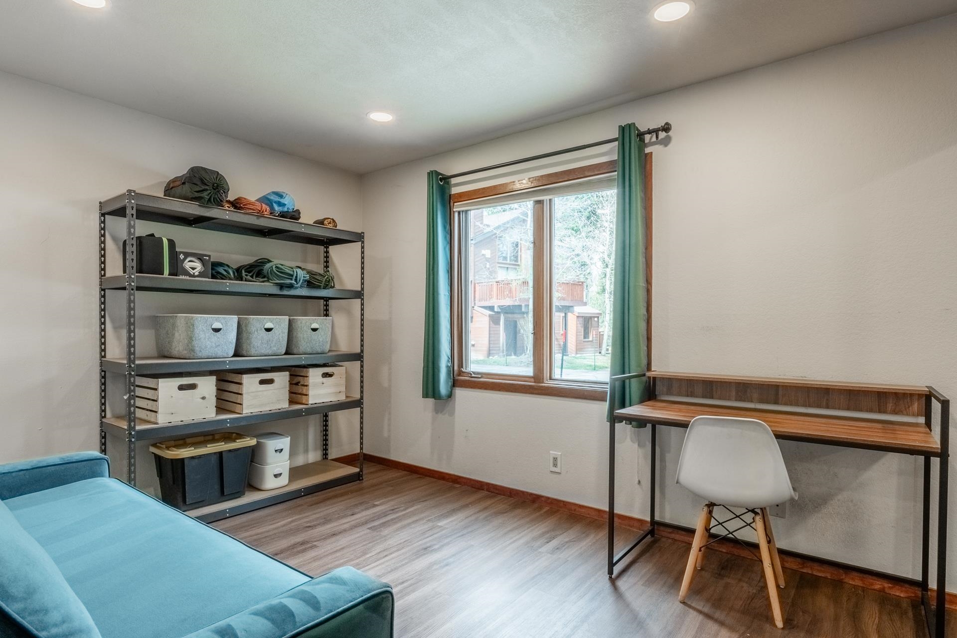 3005 Meridian Blvd #8