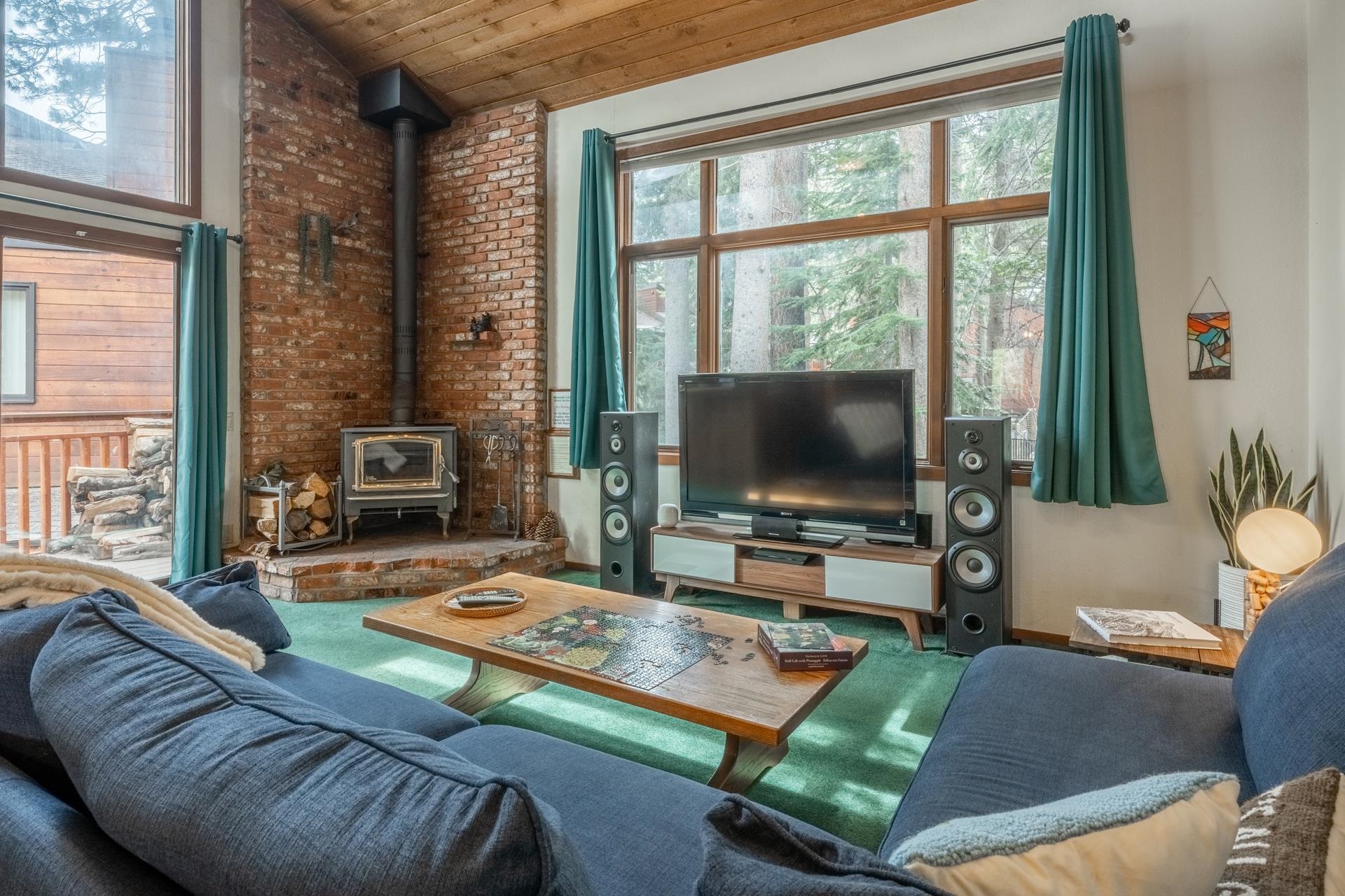 3005 Meridian Blvd #8