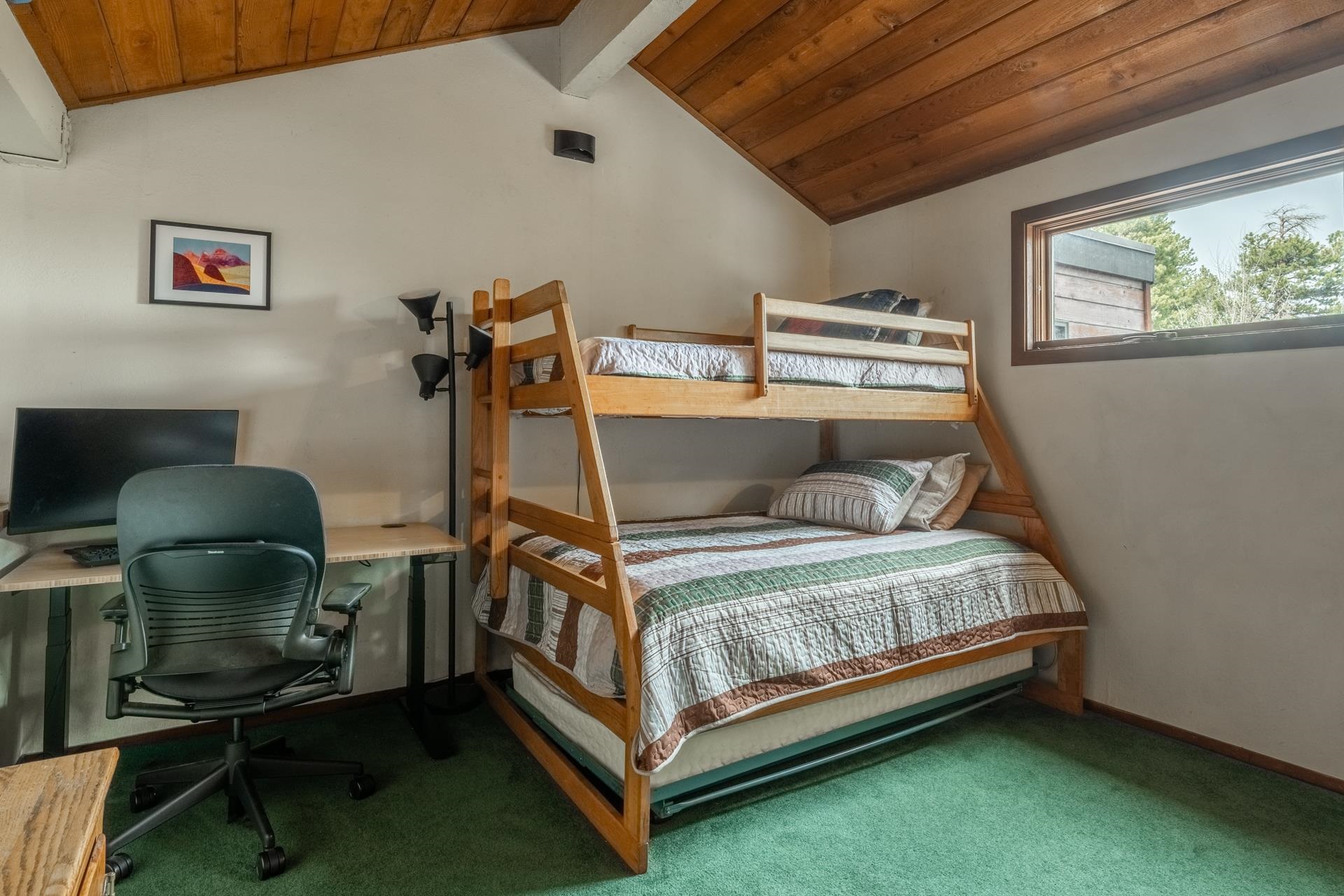 3005 Meridian Blvd #8