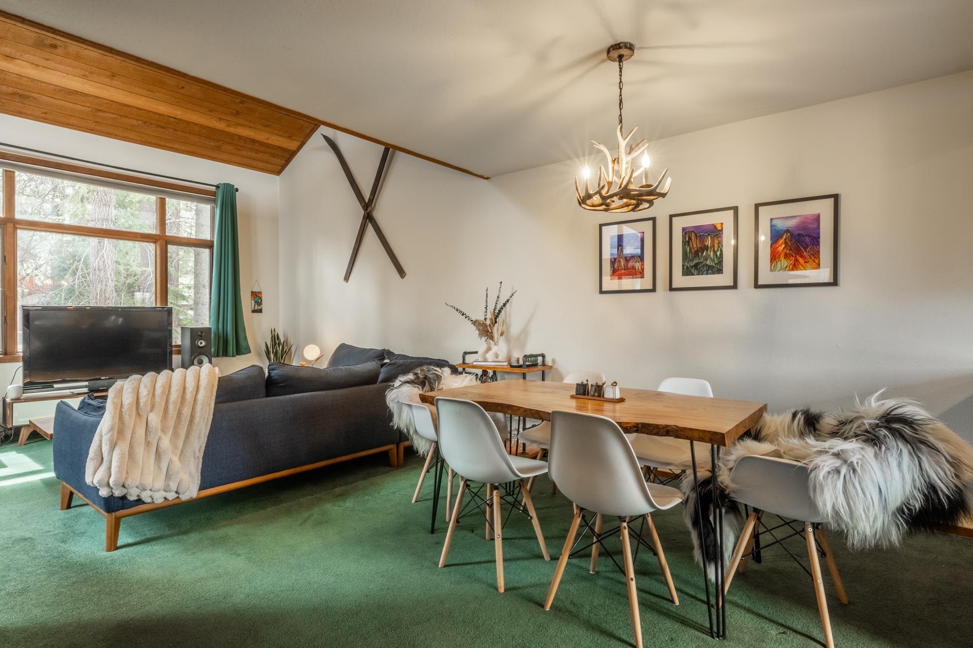 3005 Meridian Blvd #8