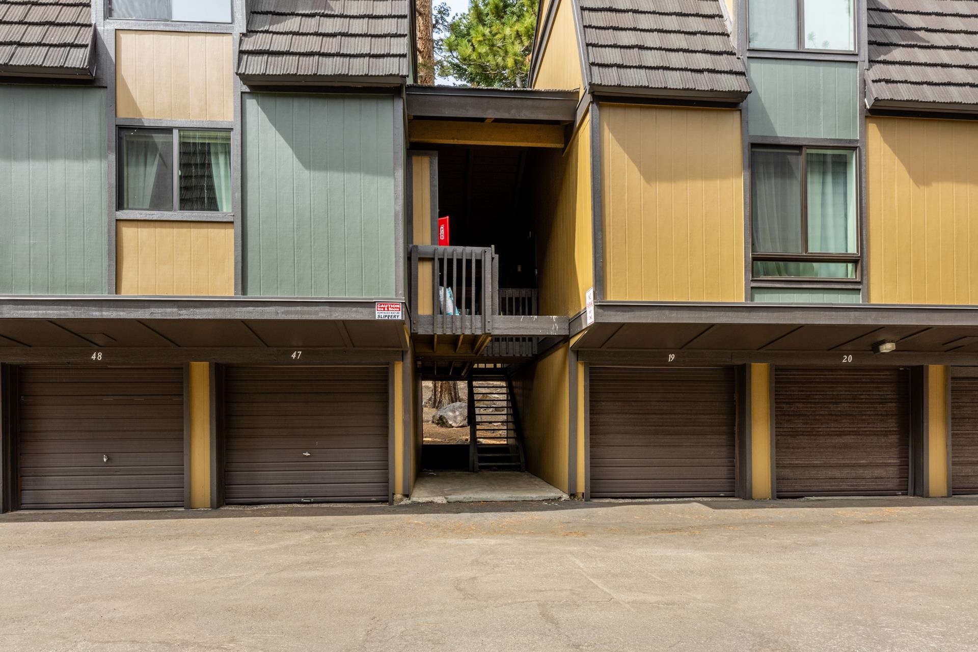 1629 Majestic Pines #46