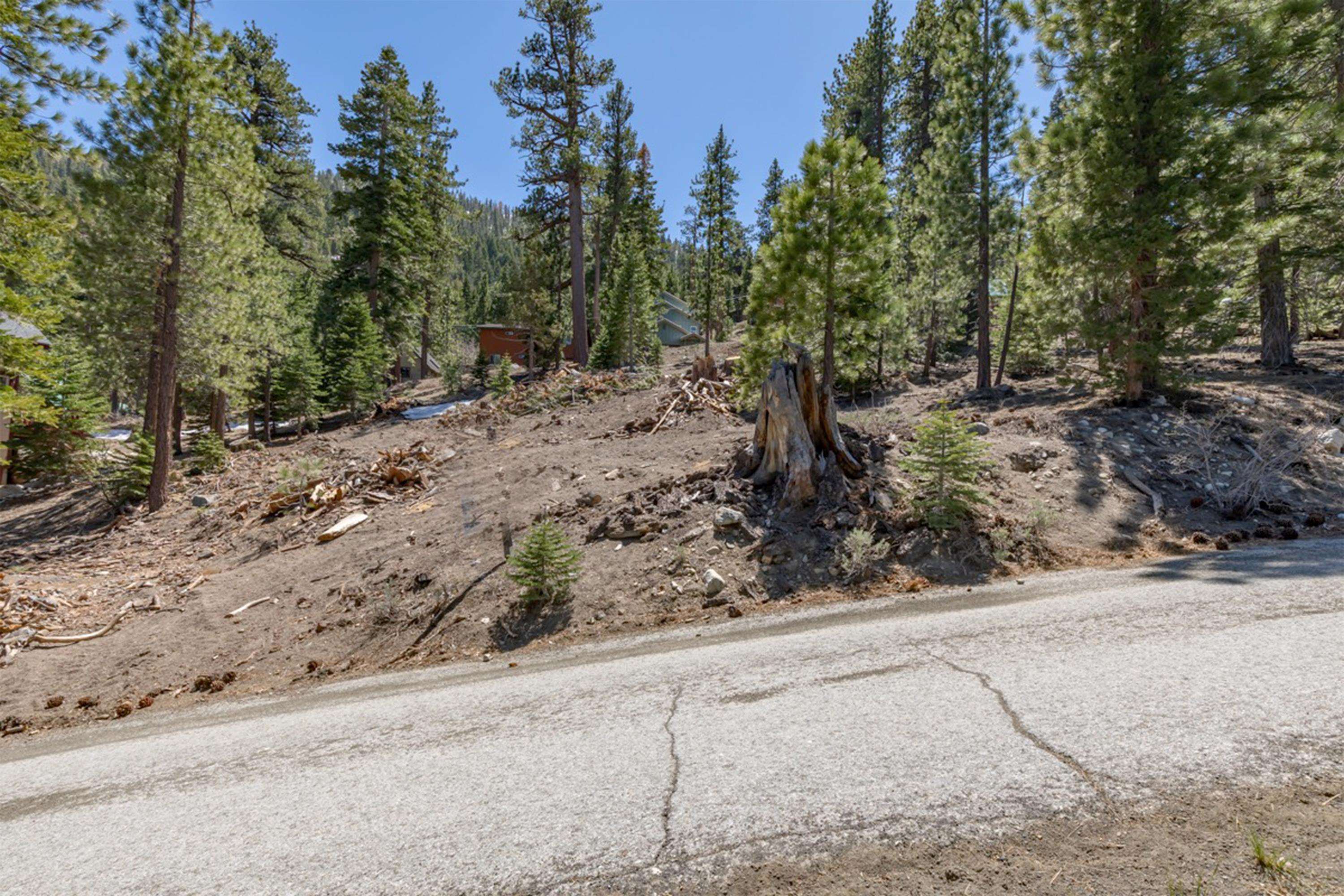 Unassigned Piute/Mono Streets