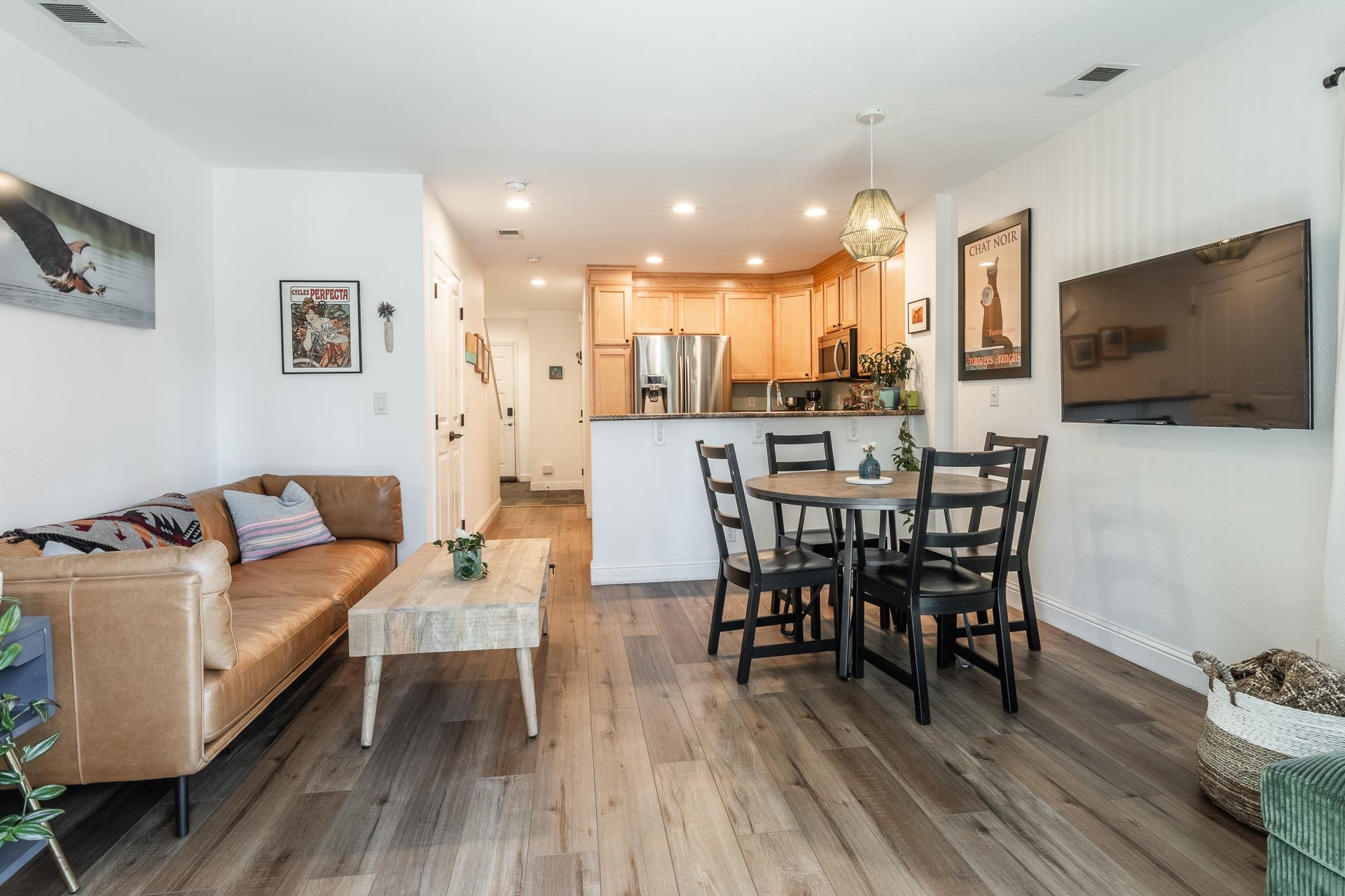 61 Callahan Way D-1 Unit: Door D-1