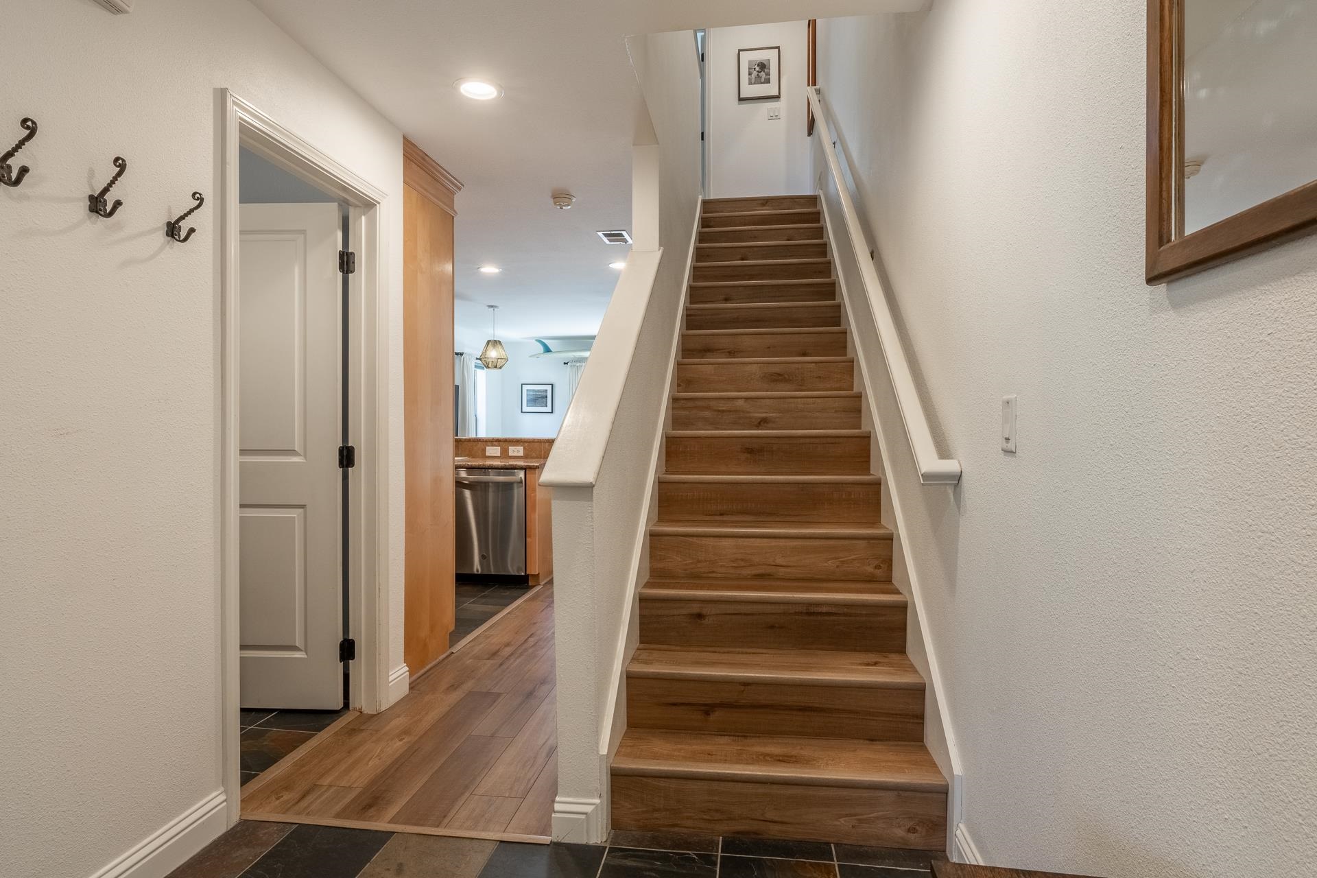 61 Callahan Way D-1 Unit: Door D-1