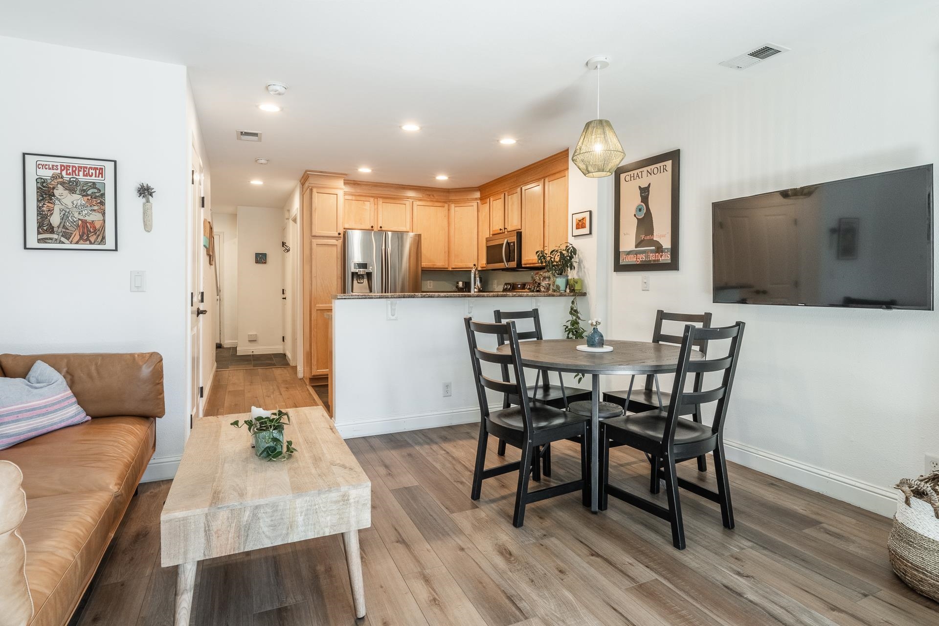 61 Callahan Way D-1 Unit: Door D-1