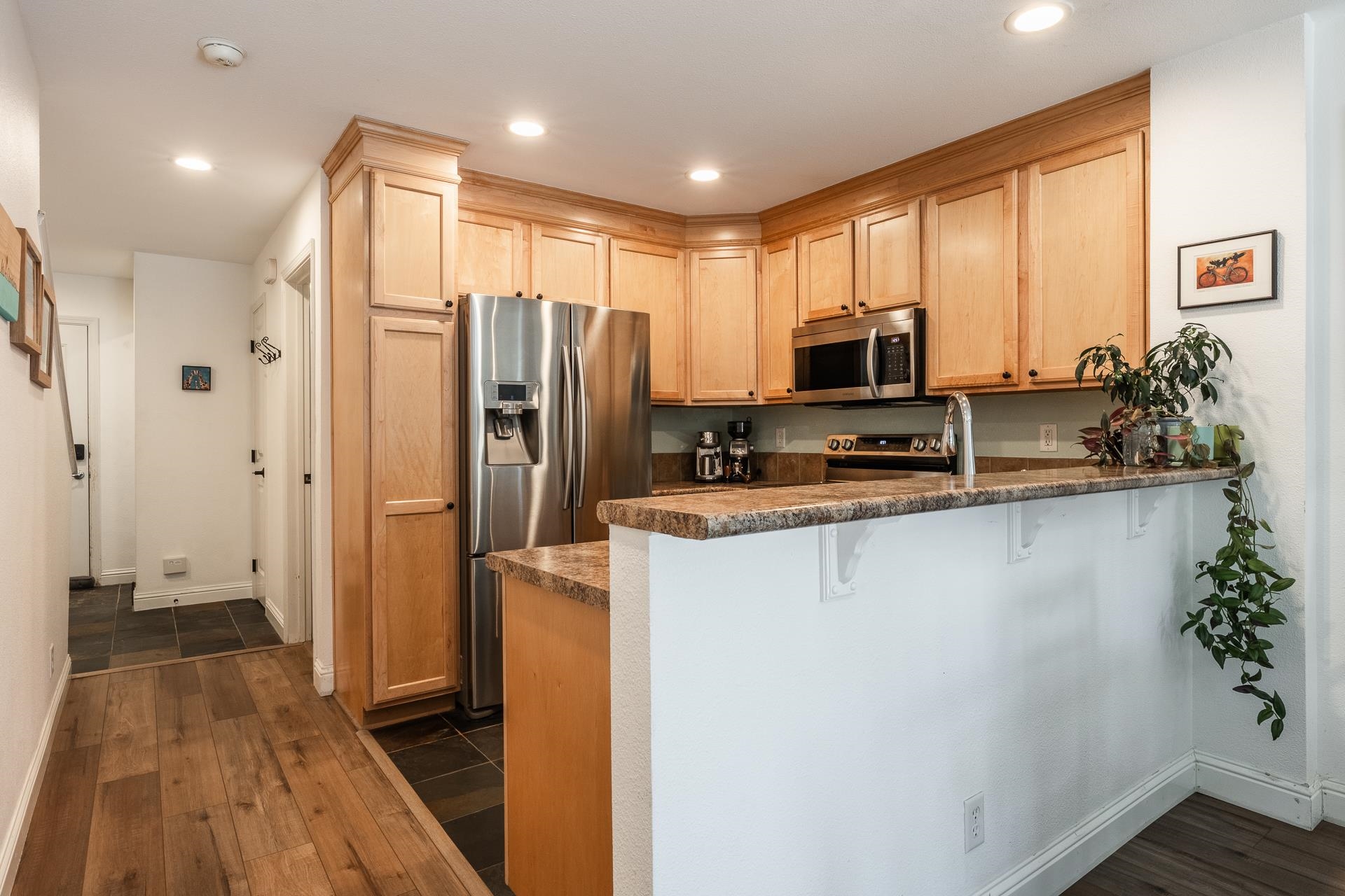 61 Callahan Way D-1 Unit: Door D-1