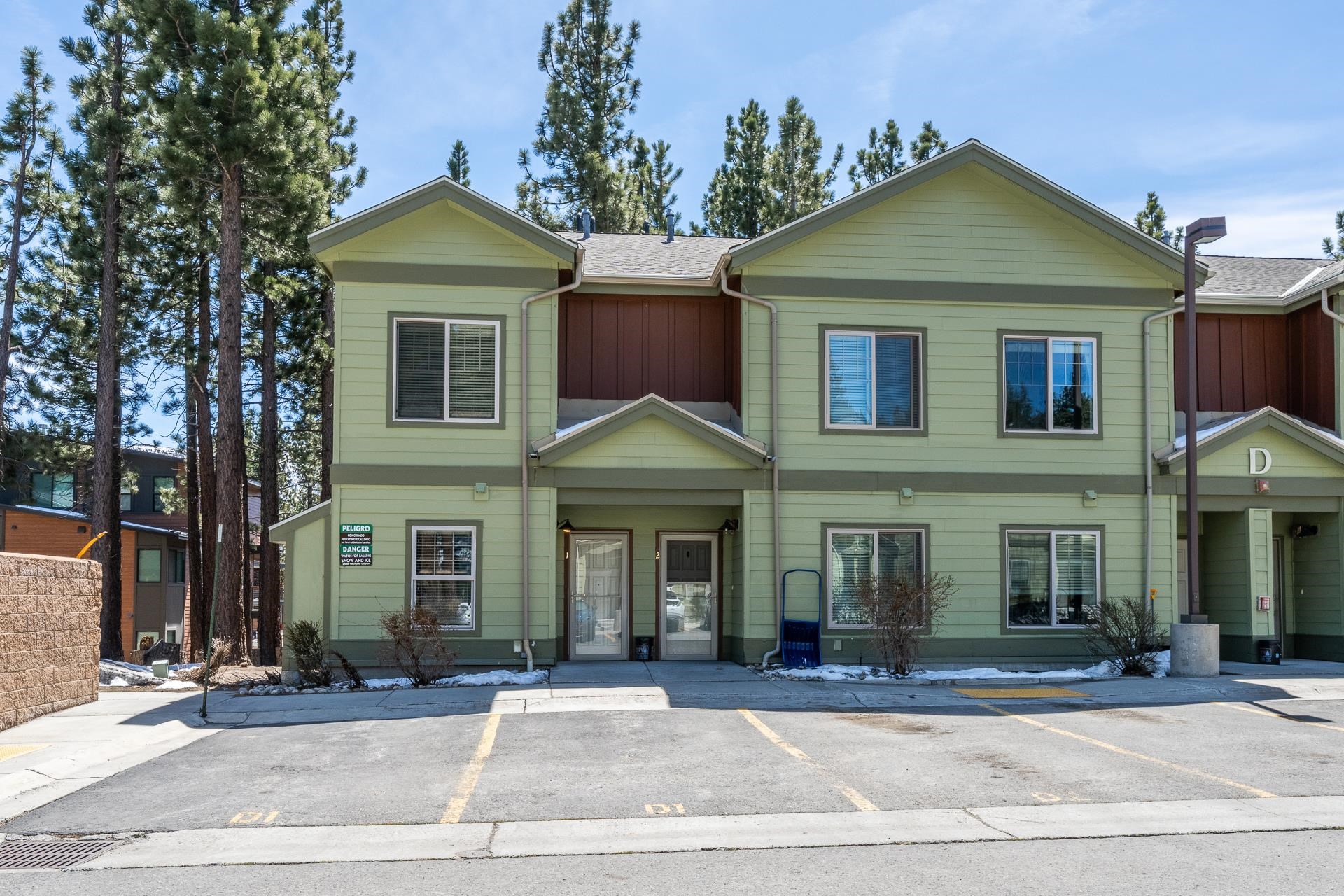 61 Callahan Way D-1 Unit: Door D-1