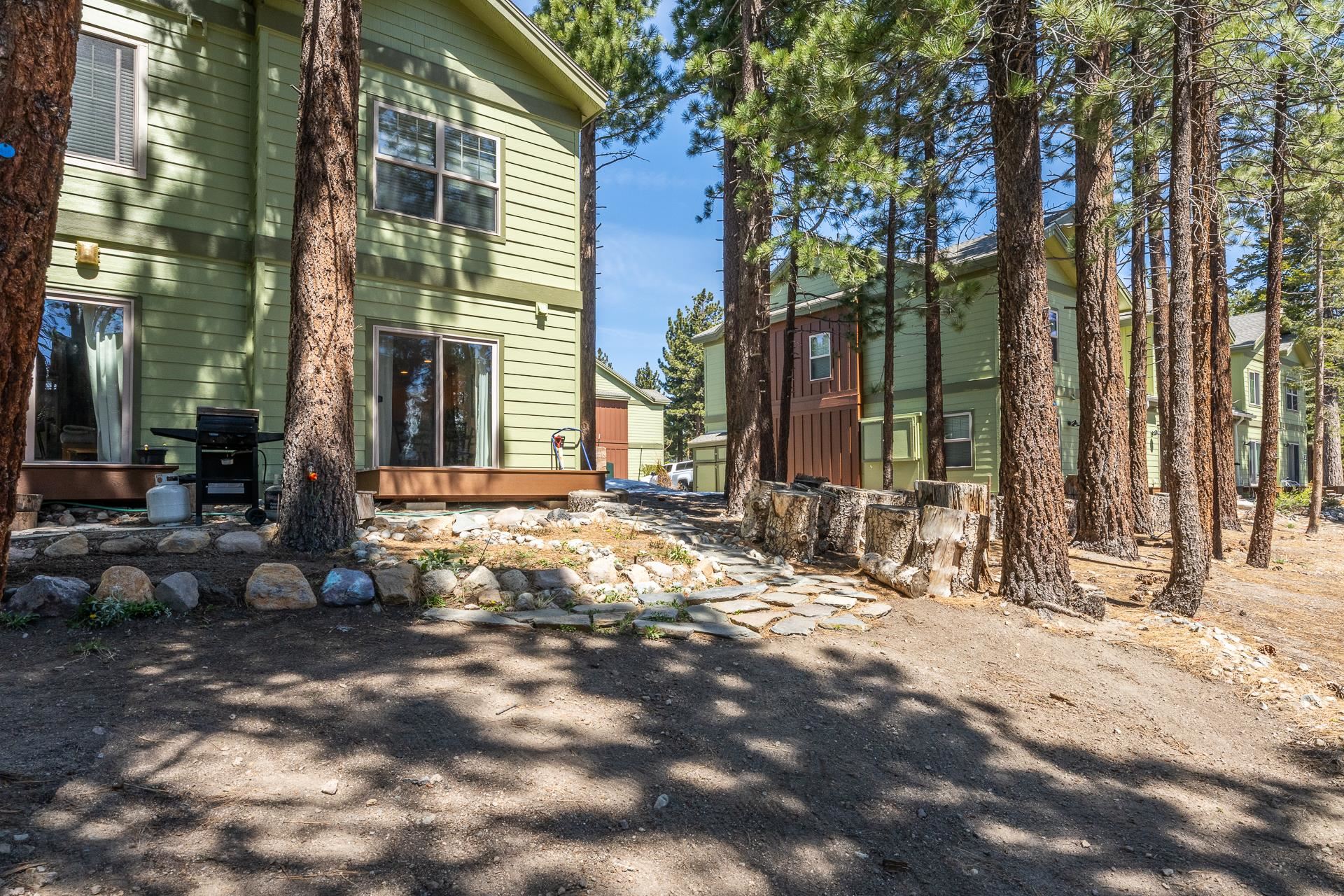 61 Callahan Way D-1 Unit: Door D-1