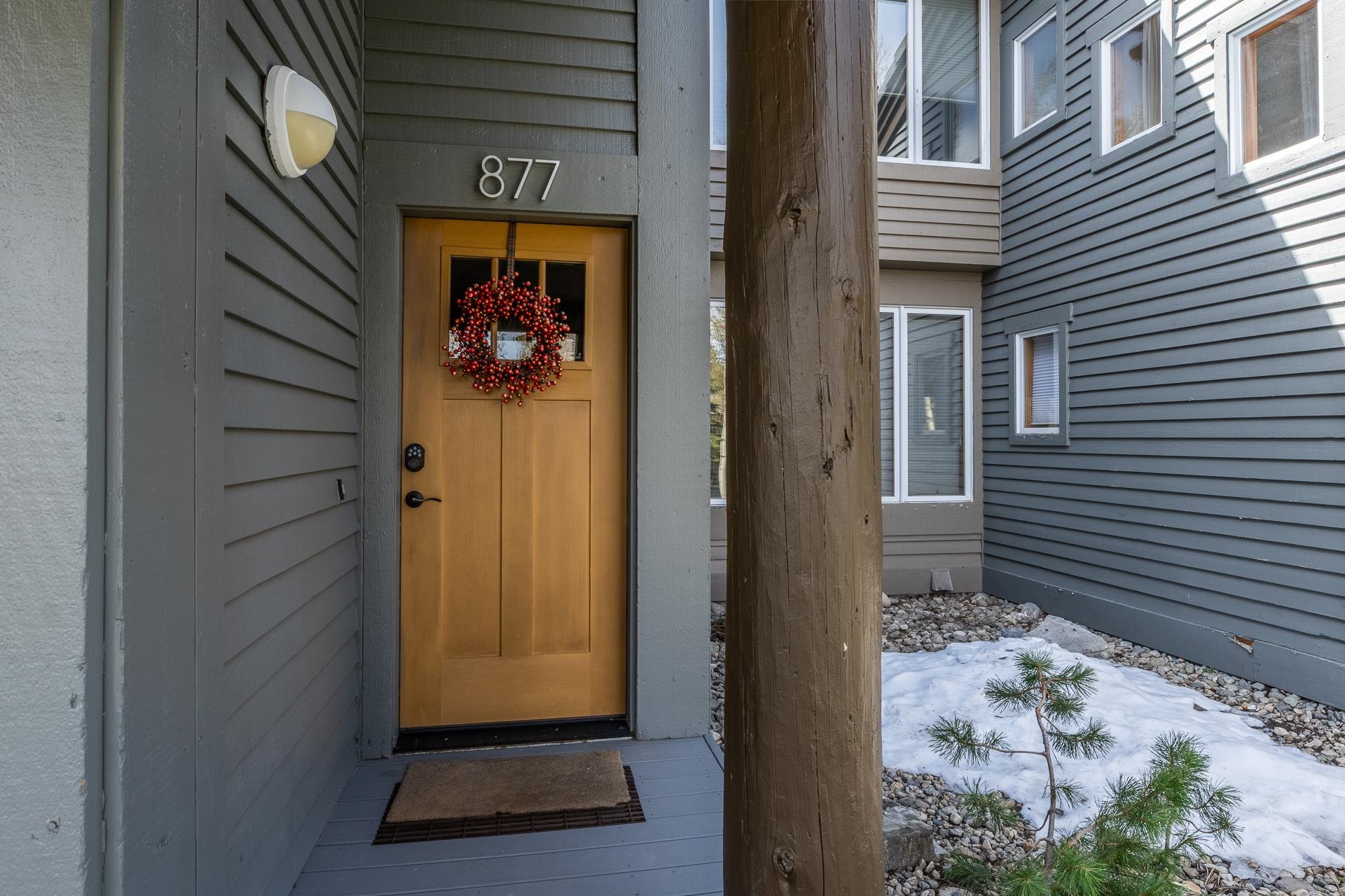 877 Par Court Unit: 877