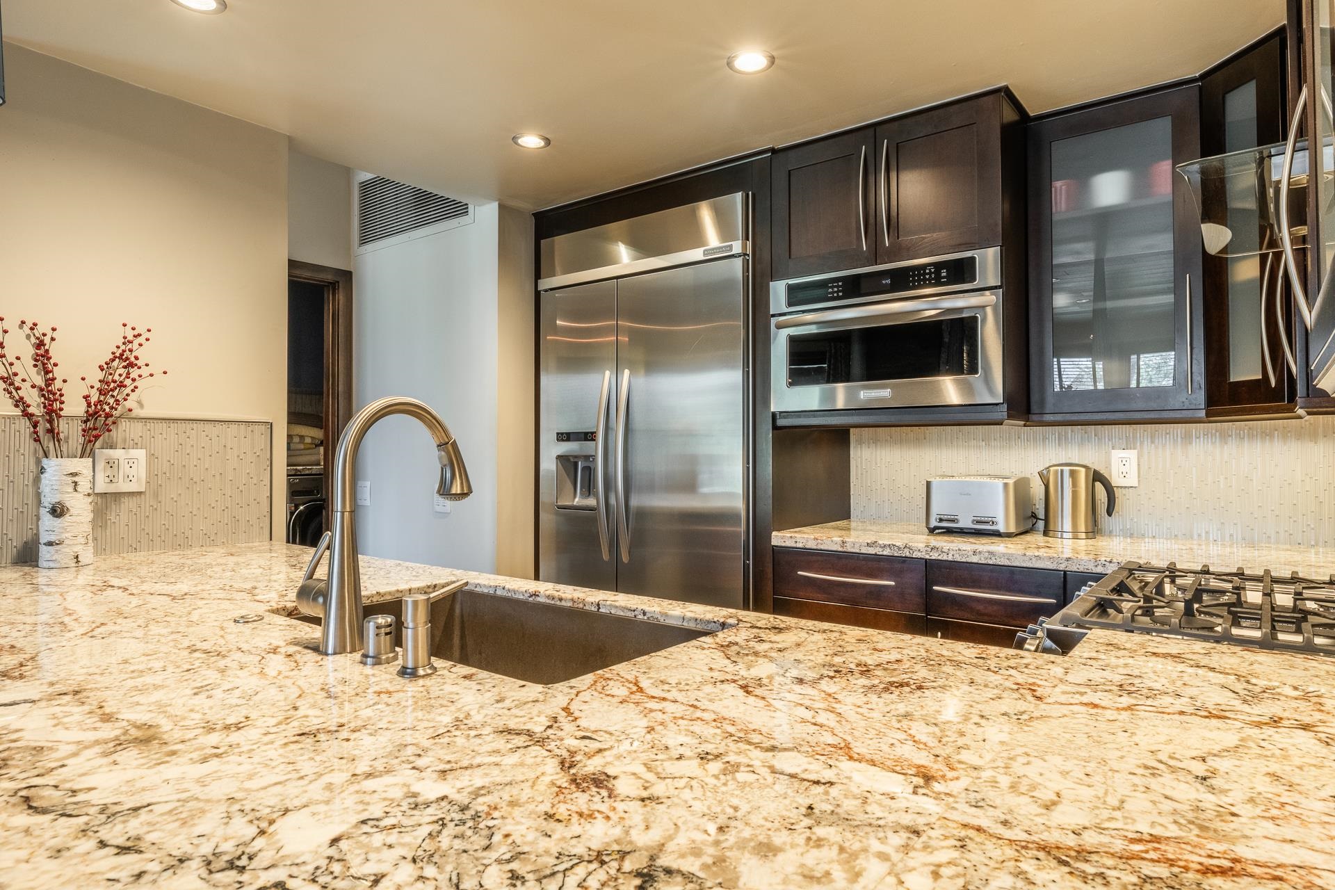 877 Par Court Unit: 877