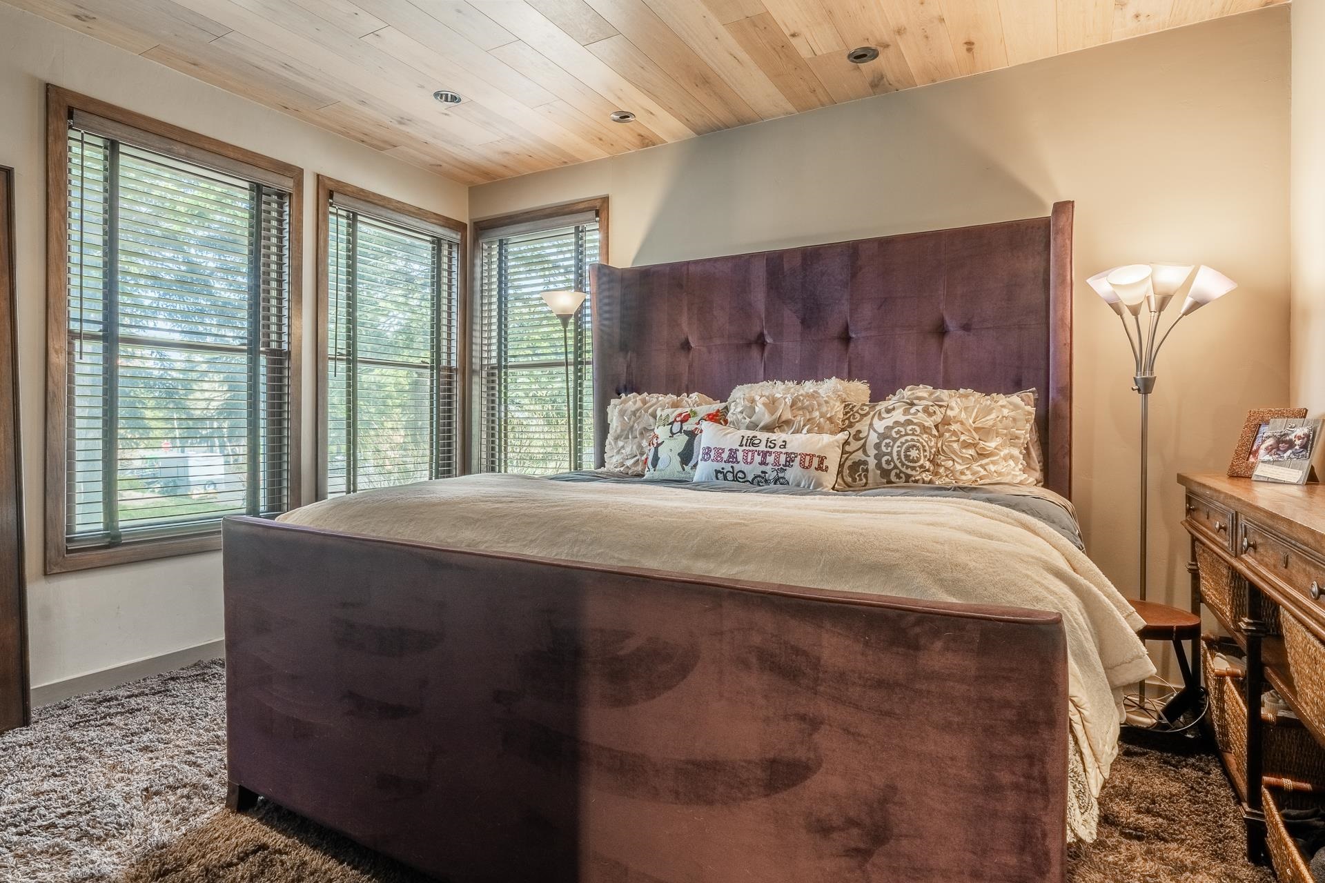 877 Par Court Unit: 877