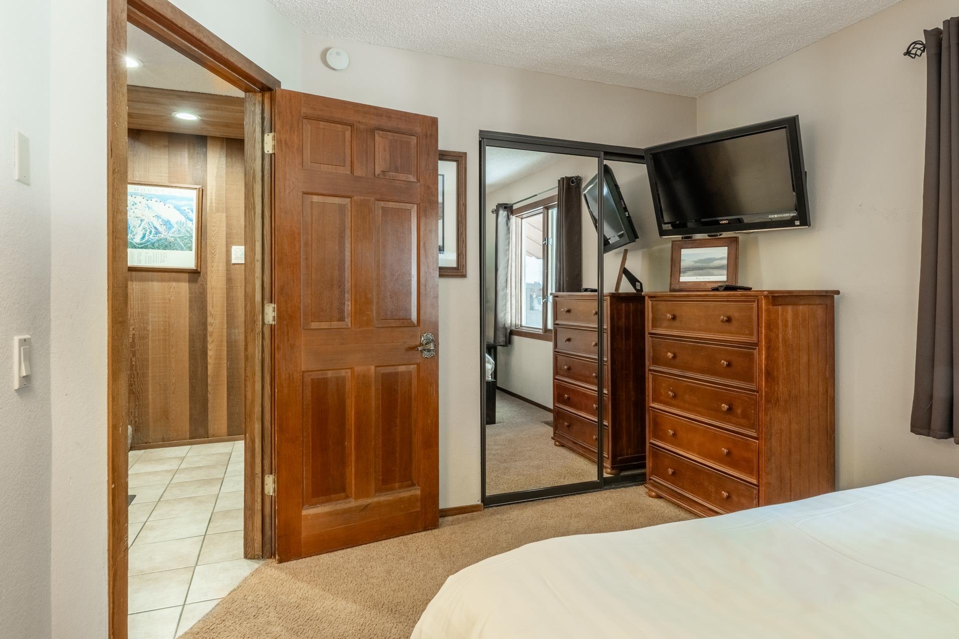 3005 Meridian #12 Boulevard Unit: 12