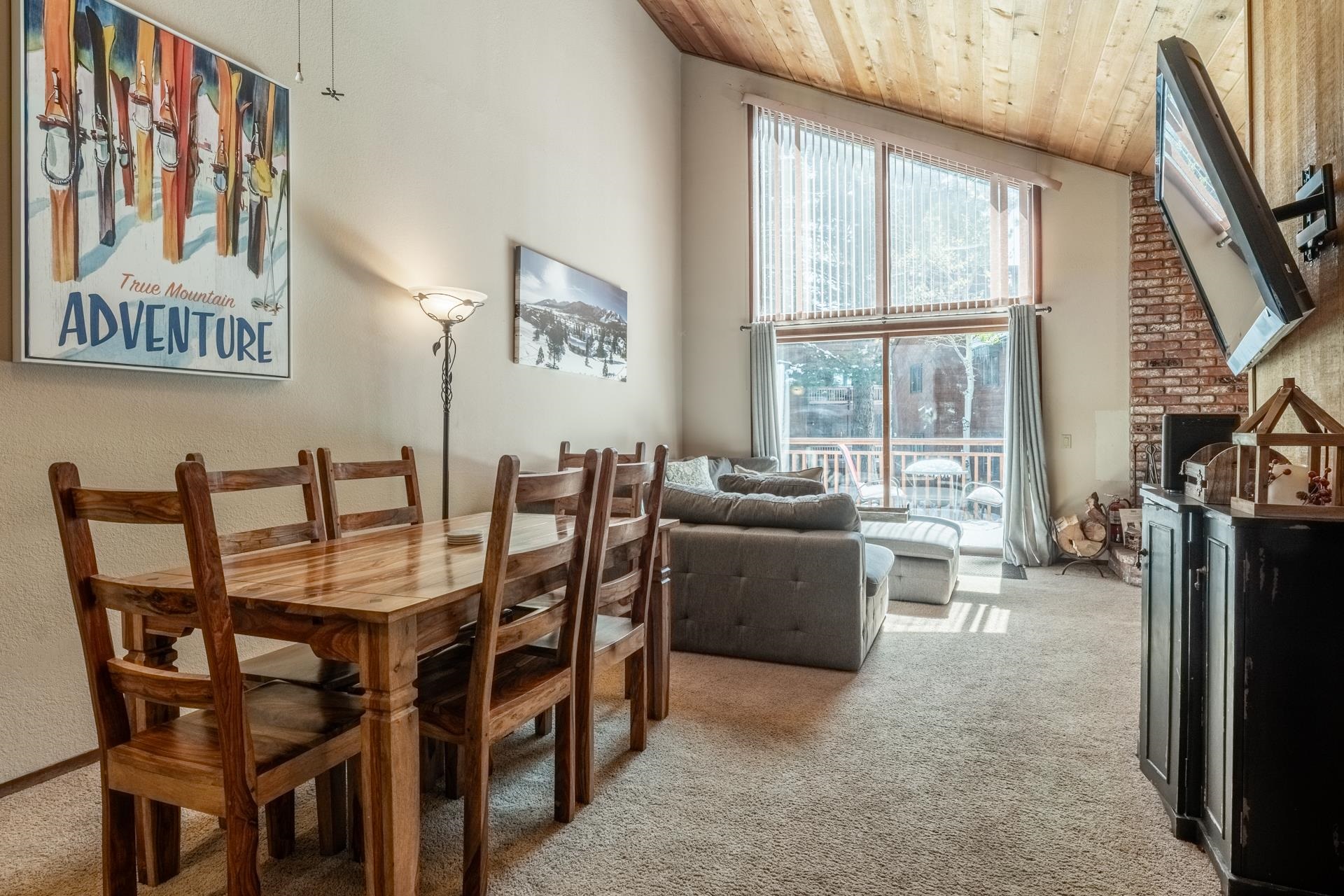 3005 Meridian #12 Boulevard Unit: 12