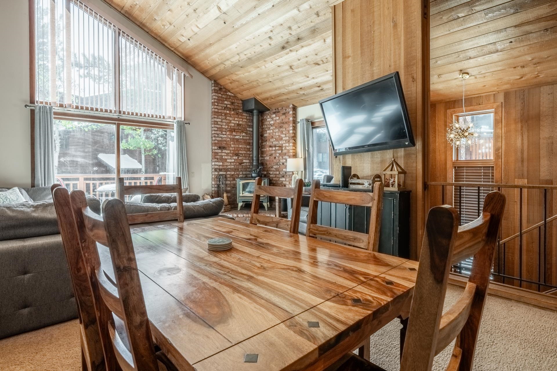 3005 Meridian #12 Boulevard Unit: 12