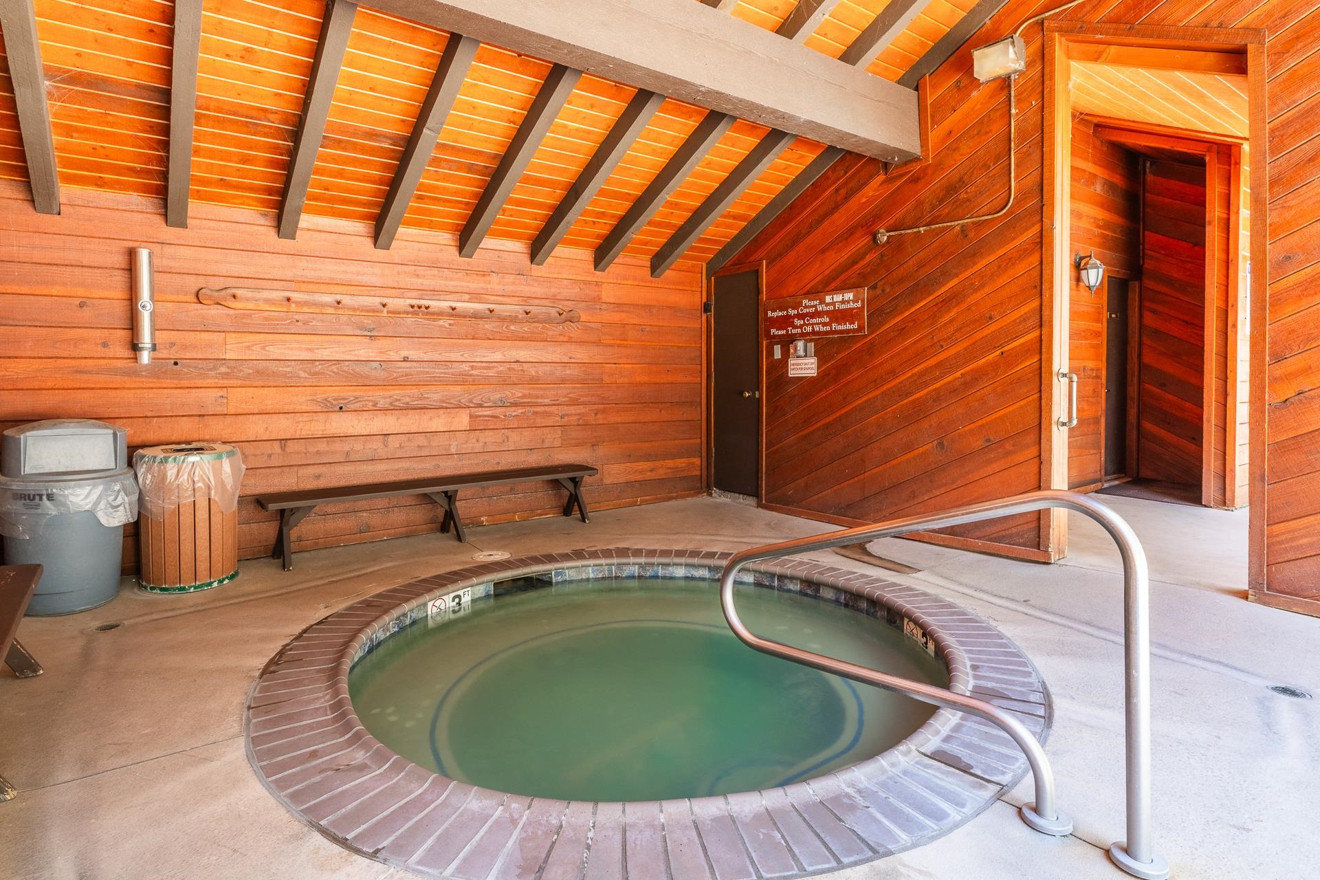 3005 Meridian #12 Boulevard Unit: 12