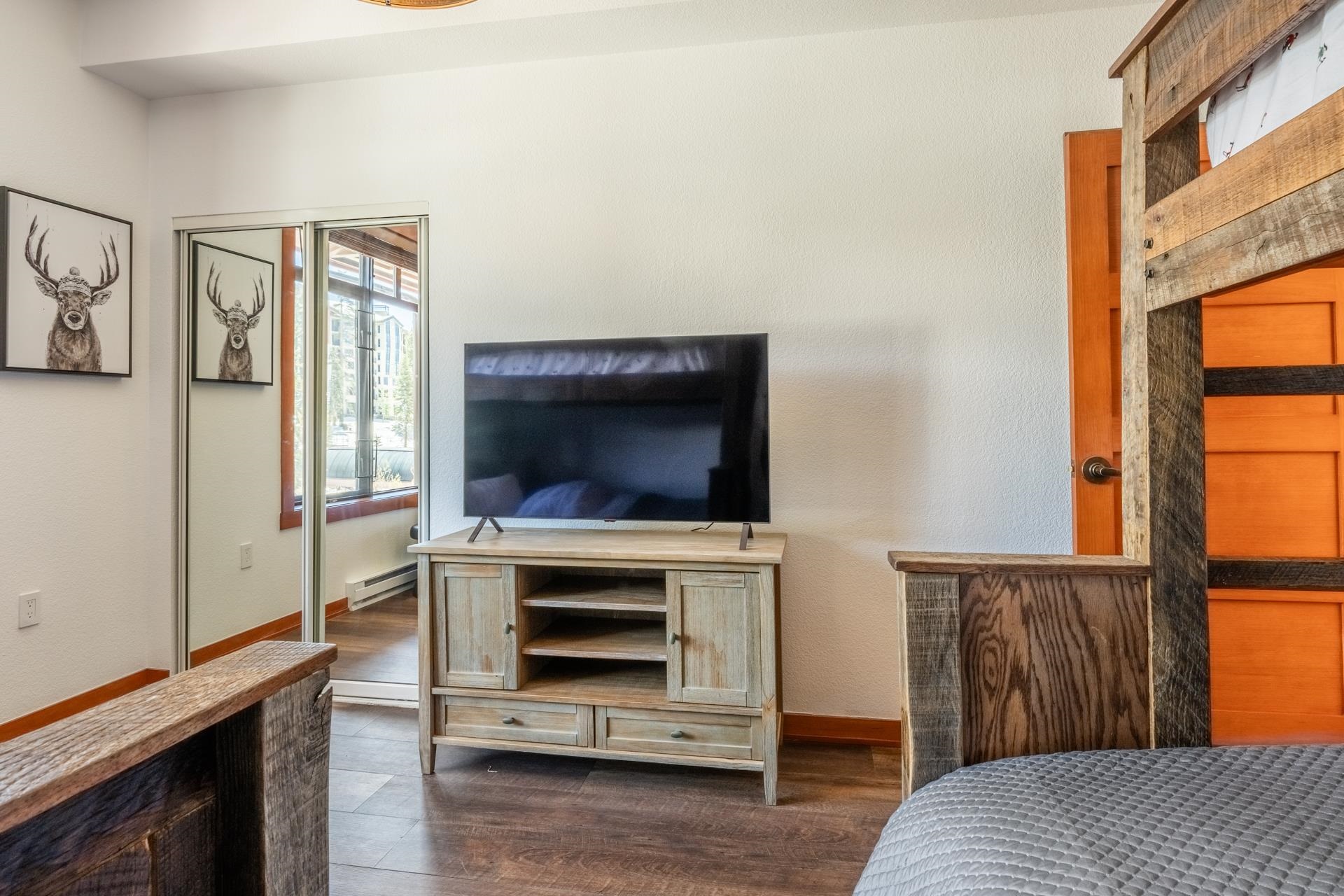 6201 Minaret Rd #2430